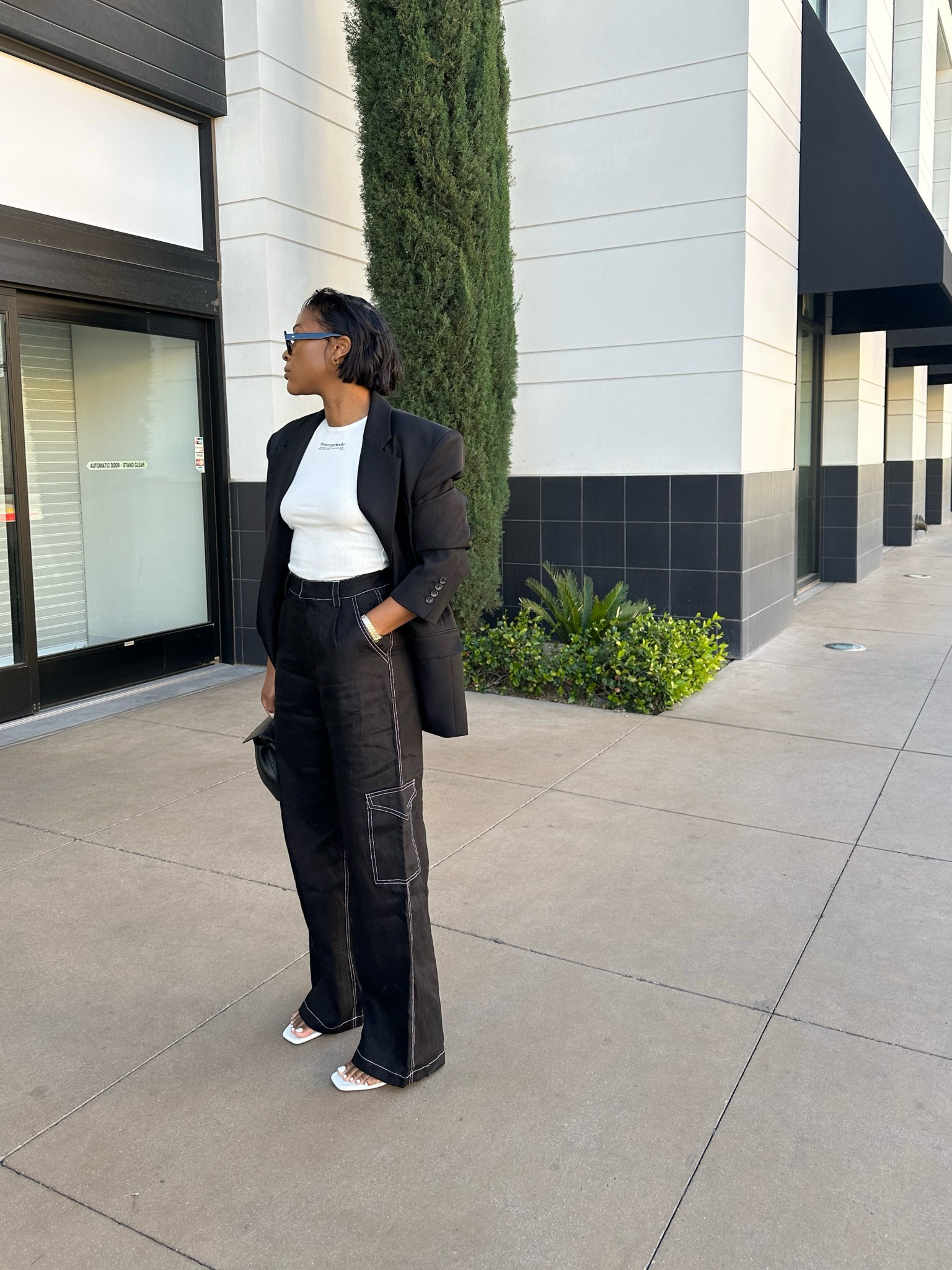 Spring outfit, linen cargo pants, oversized blazer 

#LTKstyletip