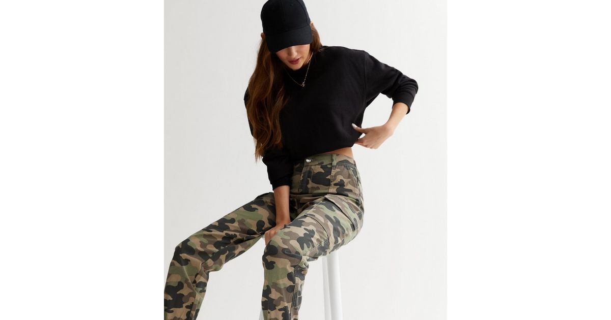 Green Camo High Waist Cargo Trousers | New Look | New Look (UK)