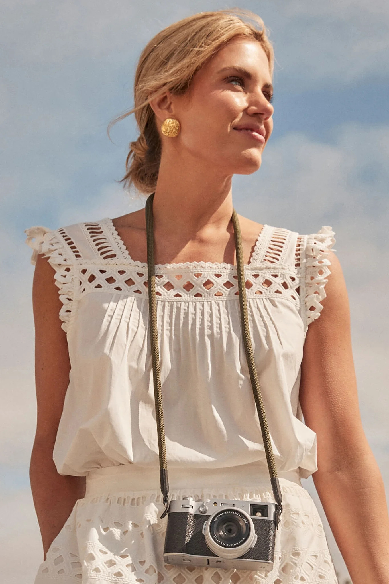 White Cotton Eyelet Rue Blouse | Tuckernuck (US)
