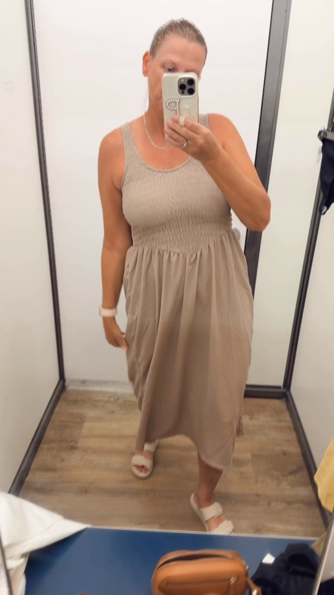 Neutral Summer dress 
Love the smocked body of this dress, lightweight and flattering 
50% off

Old navy dress, casual dress, smocked dress, minimalist outfit, date night outfit, brunch outfit, style over 40, mom approved

#LTKootd #LTKSeasonal #LTKOver40