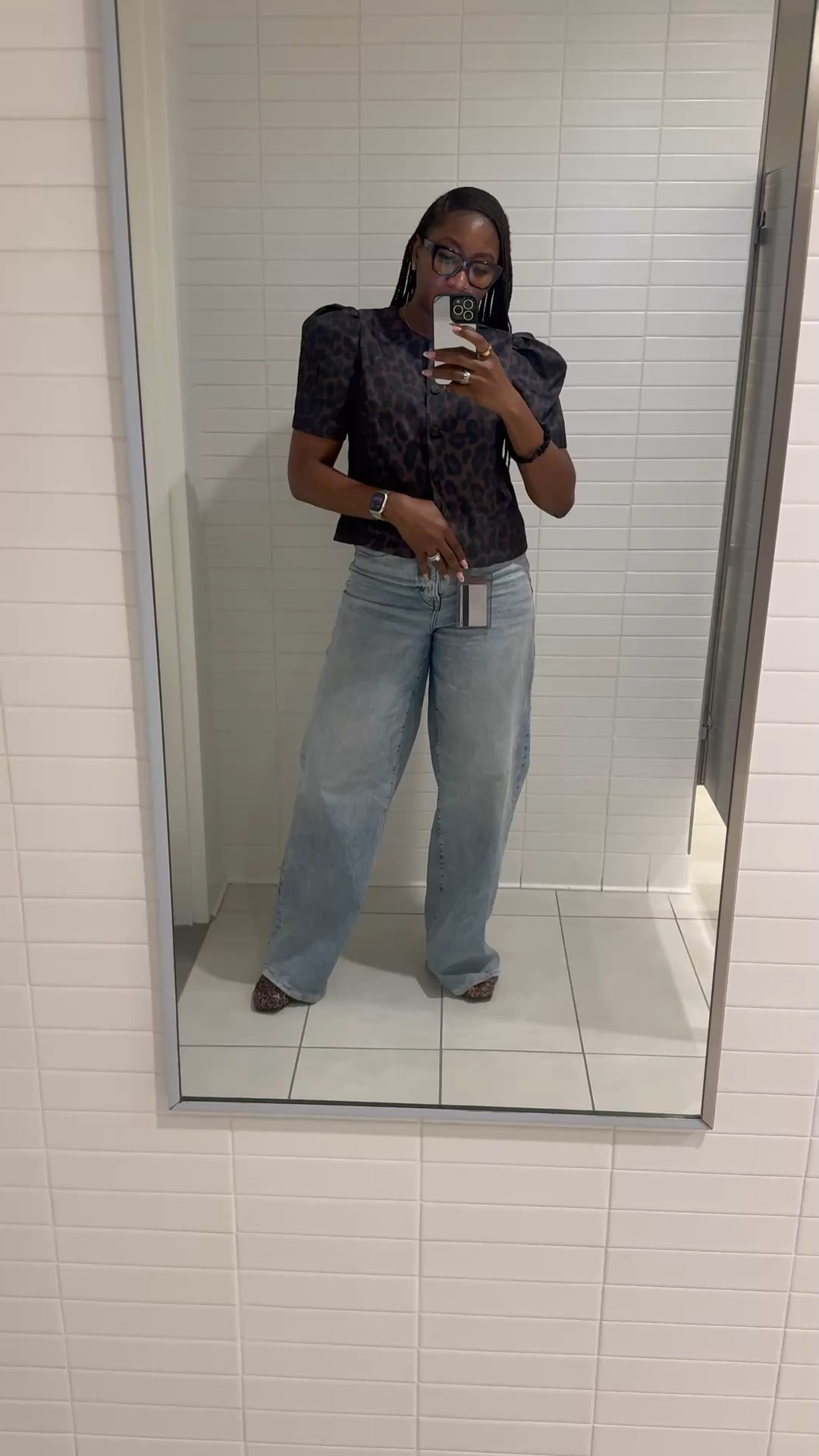 A dress down casual day at the office today! 

#LTKootd #LTKWorkwear #LTKdayinmylife