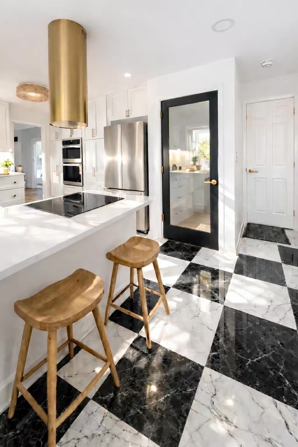 Kitchen sinks 😉 Kitchen style and decor favorites 🖤

#LTKxMadewell #LTKHome #LTKmomlife