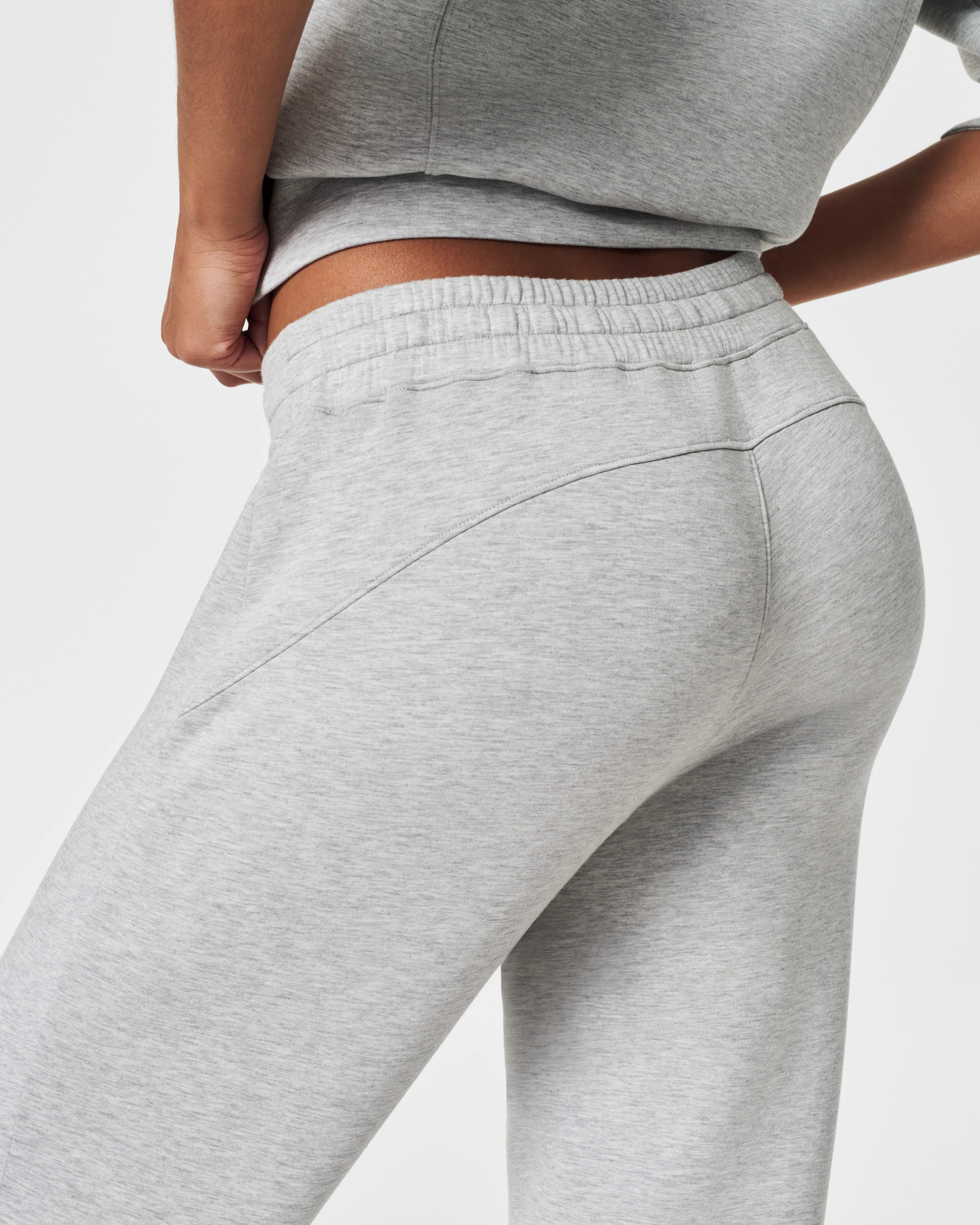 AirEssentials Tapered Pant | Spanx