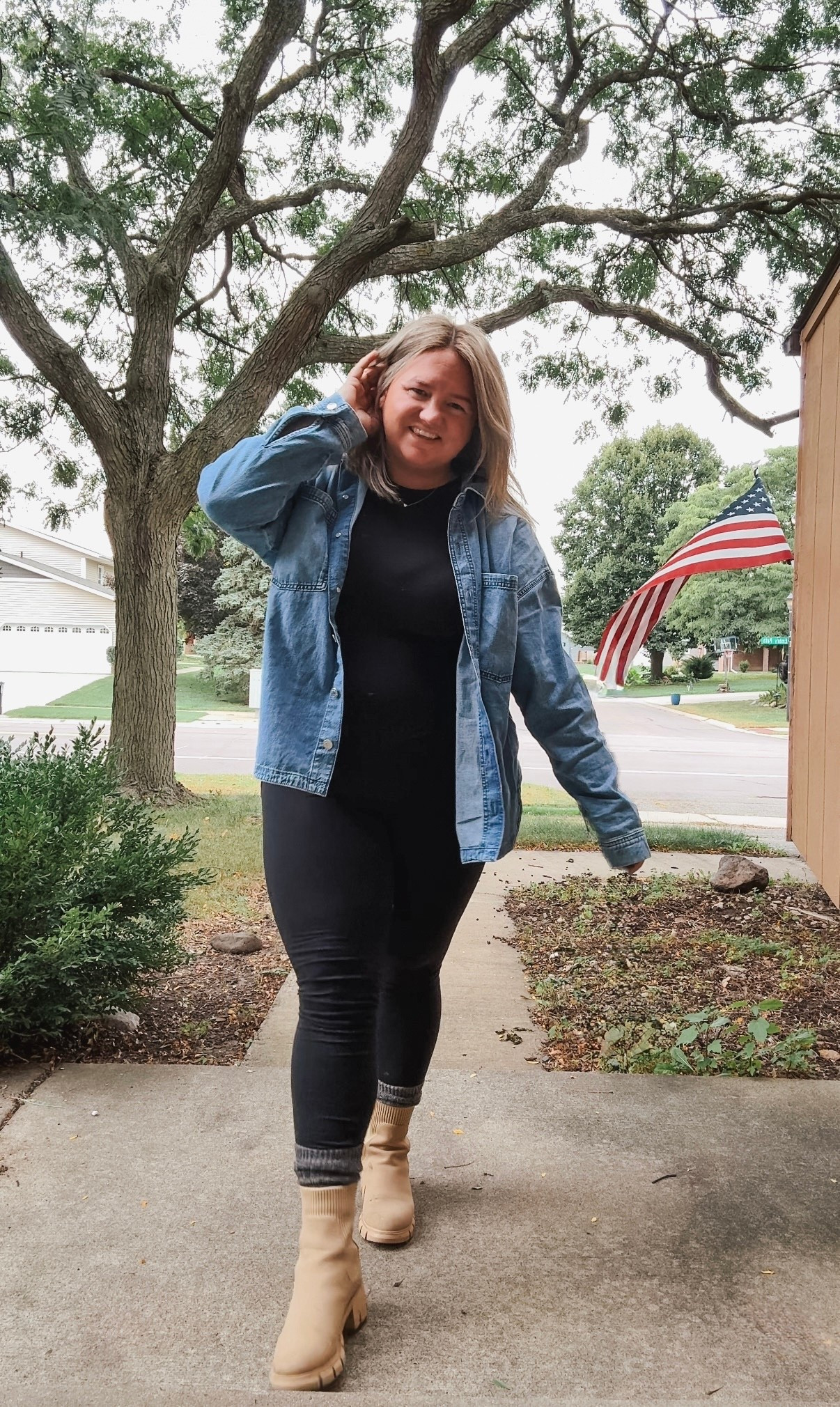 Amazon Prime day is back again’
Tee: L
Leggings: XL
Denim Shacket: XL (would have done XXL for more oversized)
Boots: TTS
Linked Prime Day styles similar to this look! Black leggings Denim shirt jacket boot socks uggs nuuds black tee fall style midsize looks plus size style vibe #ltkfall



#LTKFindsUnder100 #LTKShoeCrush #LTKSeasonal