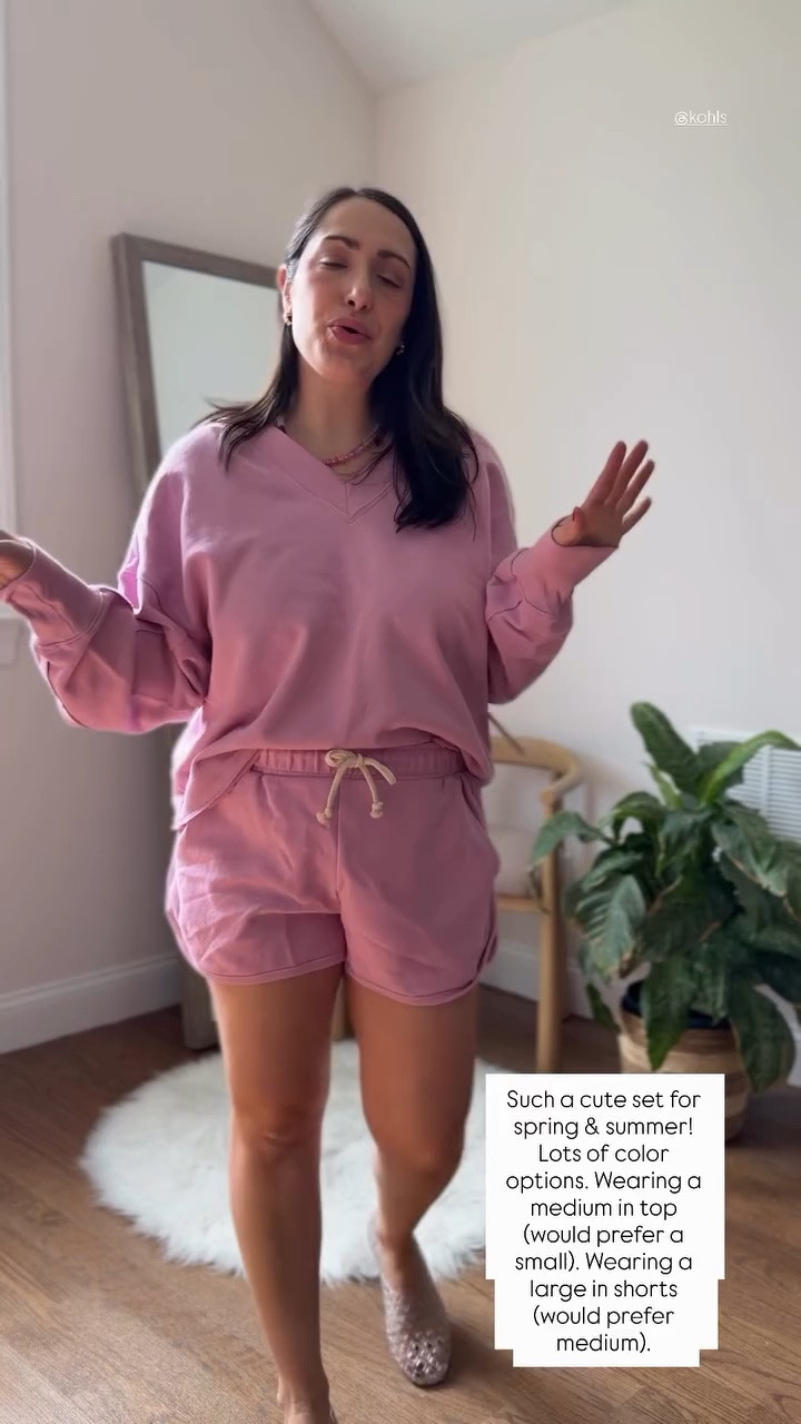 Such a cute set for spring & summer! Lots of color options. Wearing a medium in top (would prefer a small). Wearing a large in shorts (would prefer medium). @kohls