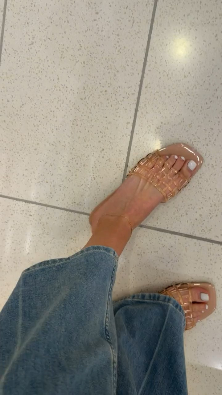 Open Edit jelly sandals, neutral slide sandals, nordstrom finds, annabrstyle

#LTKOver40