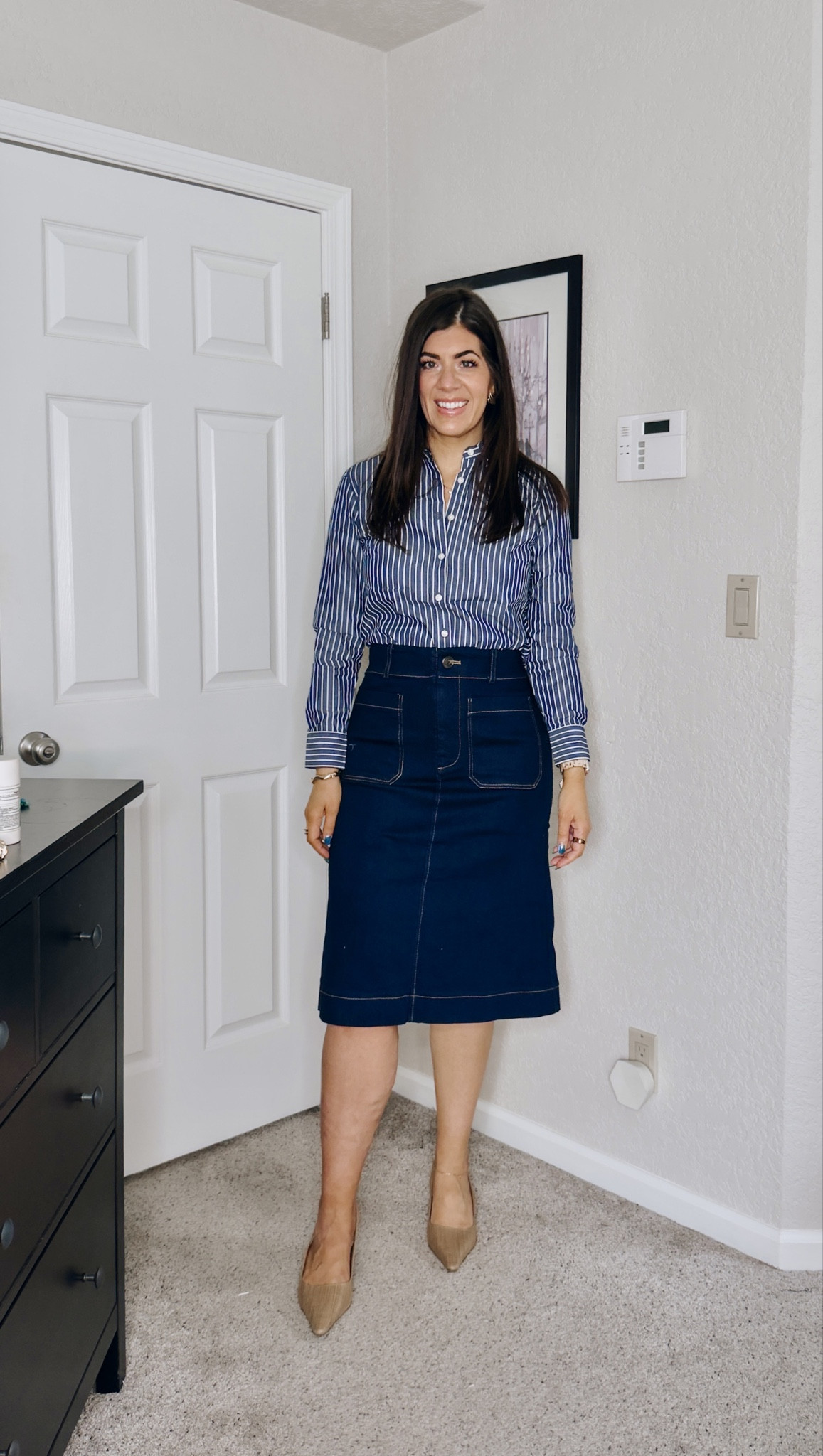 Spring work outfit inspo
In a medium button up shirt
Medium denim midi skirt


#LTKTall #LTKMidsize #LTKWorkwear