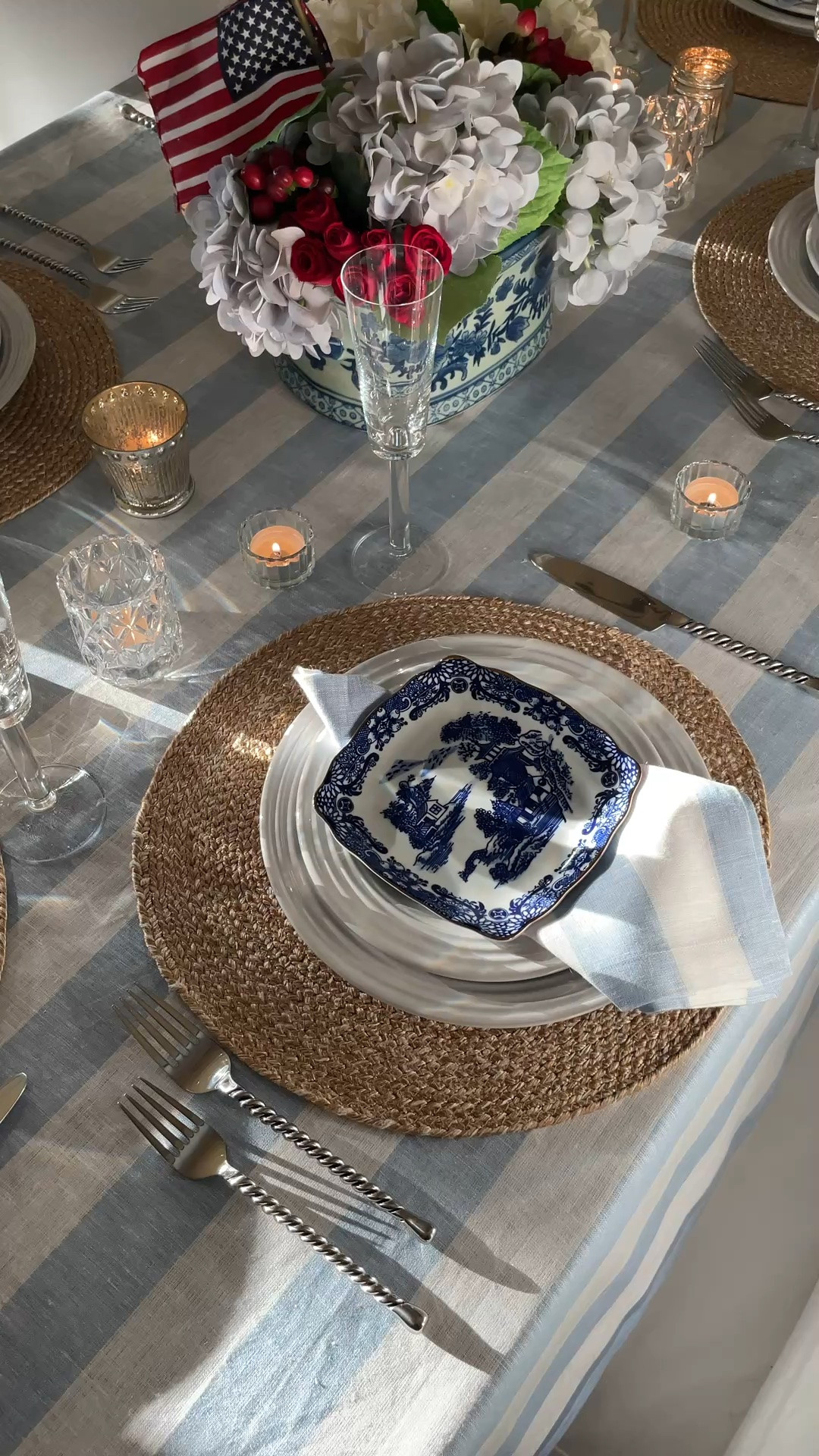 Back in Stock!! My favorite flatware is back in stock and on sale!

Dinnerware. Tabletop. Dining Room. Flatware. Entertaining. Cabana Stripe. Blue & White. Classic Home. LavenderRoseHome

#LTKHome #LTKSaleAlert