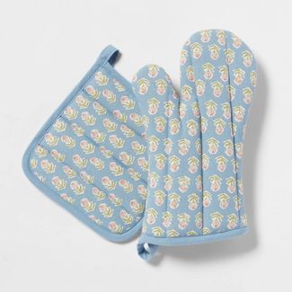 2pc Cotton Oven Mitt and Pot Holder Set - Threshold™ | Target