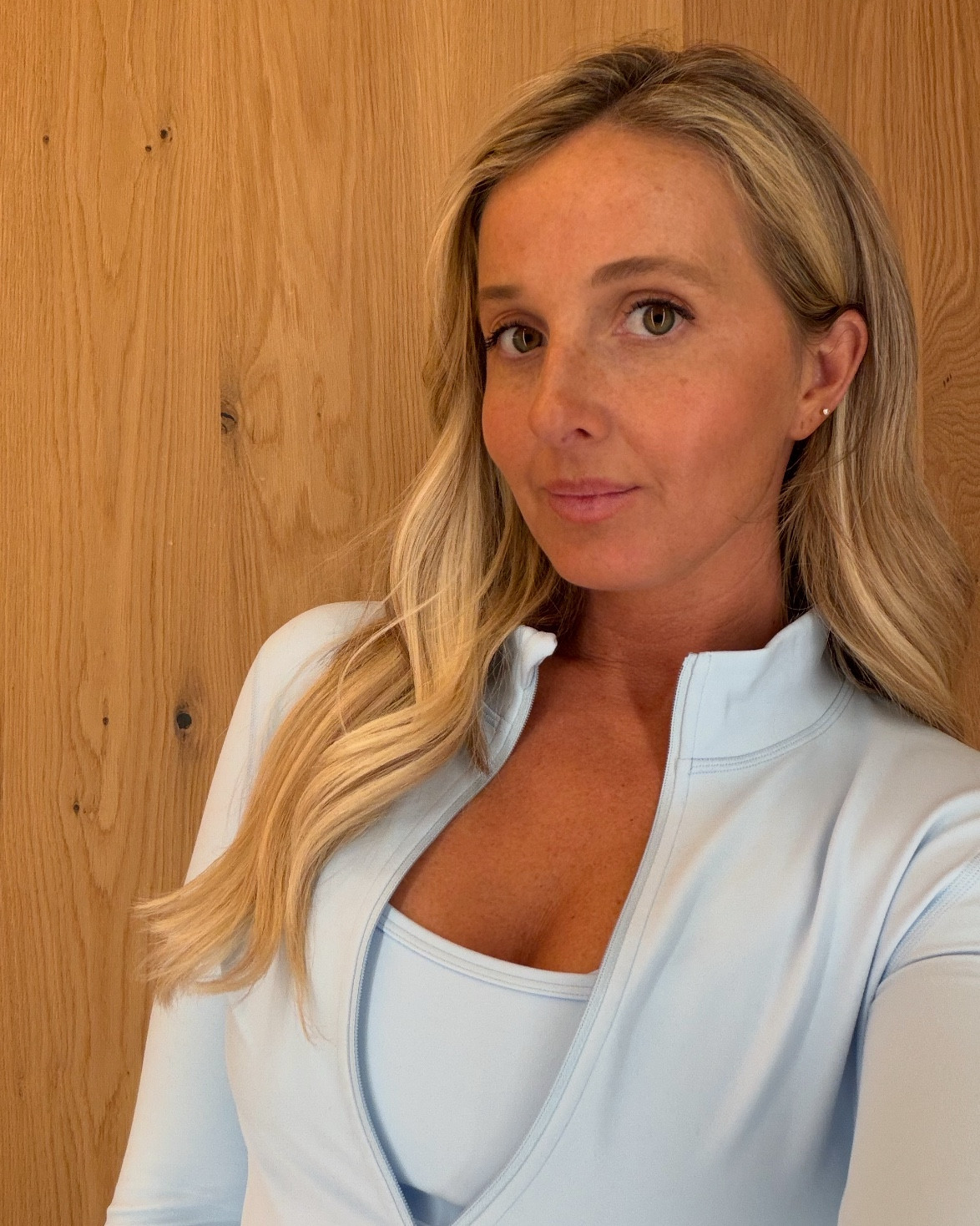 New Aritizia Finds 💙✨

#LTKgrwm #LTKSaleAlert #LTKootd