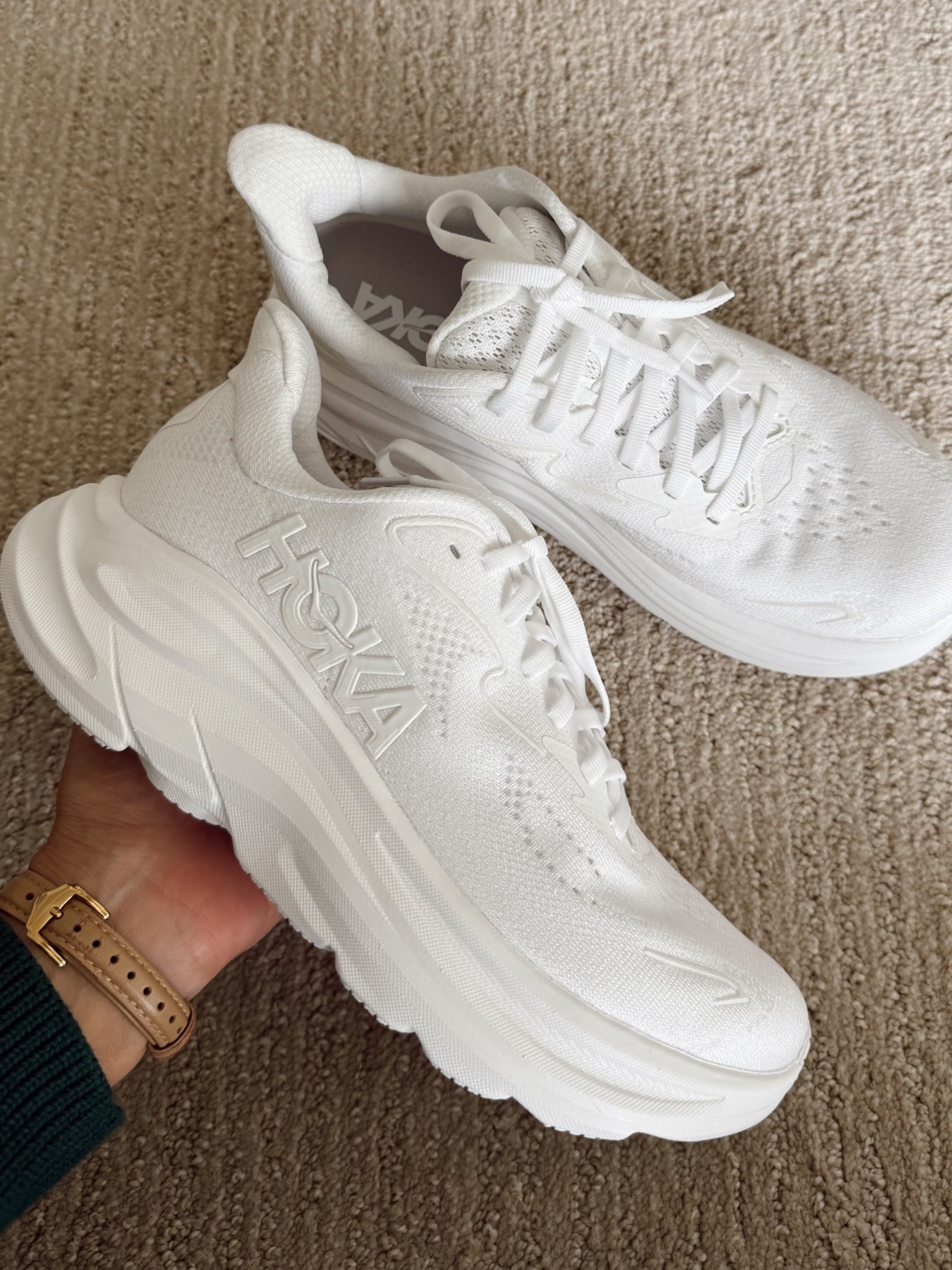 The most comfy sneaker ever! I repurchased my favorite shoe for walking! I’ve done 25,000 steps in these per day at Disney and my feet never hurt. Lightweight and feel like you are walking on a cloud. ☁️ 

Hoka, Hoka Clifton 10

#LTKmomlife #LTKMothersDay #LTKootd