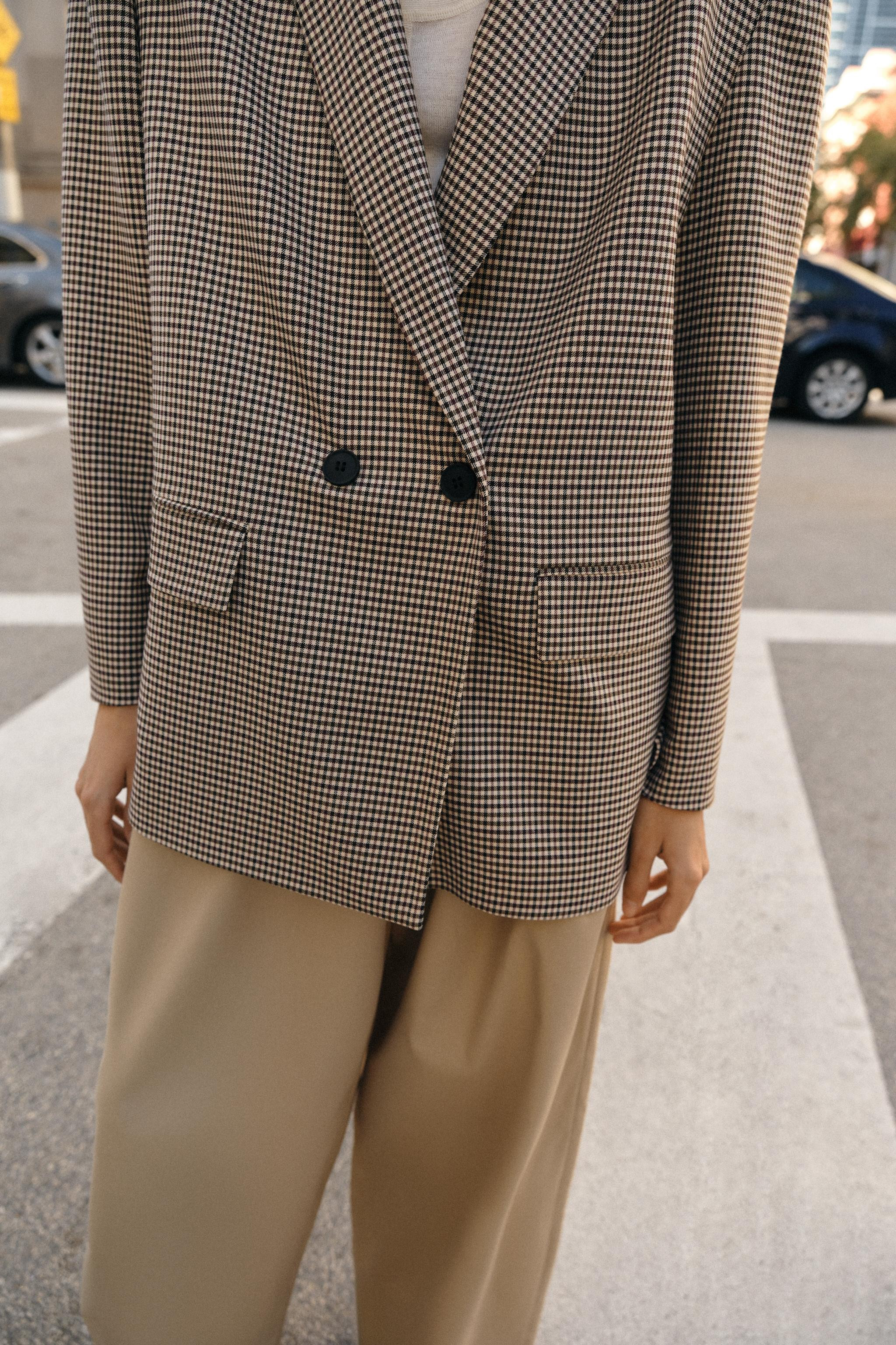 OVERSIZED DOUBLE BREASTED BLAZER | Zara Canada