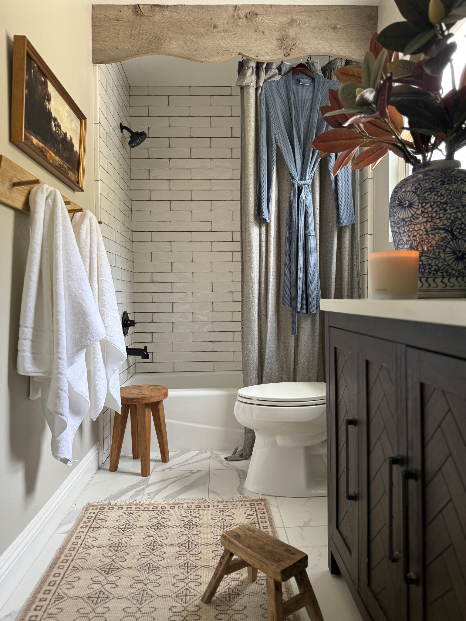 The best way to refresh a bathroom is by adding new towels from Cariloha. Their bamboo towels are my favorite use code Richter30 to save

#LTKdayinmylife #LTKmomlife #LTKSpringSale