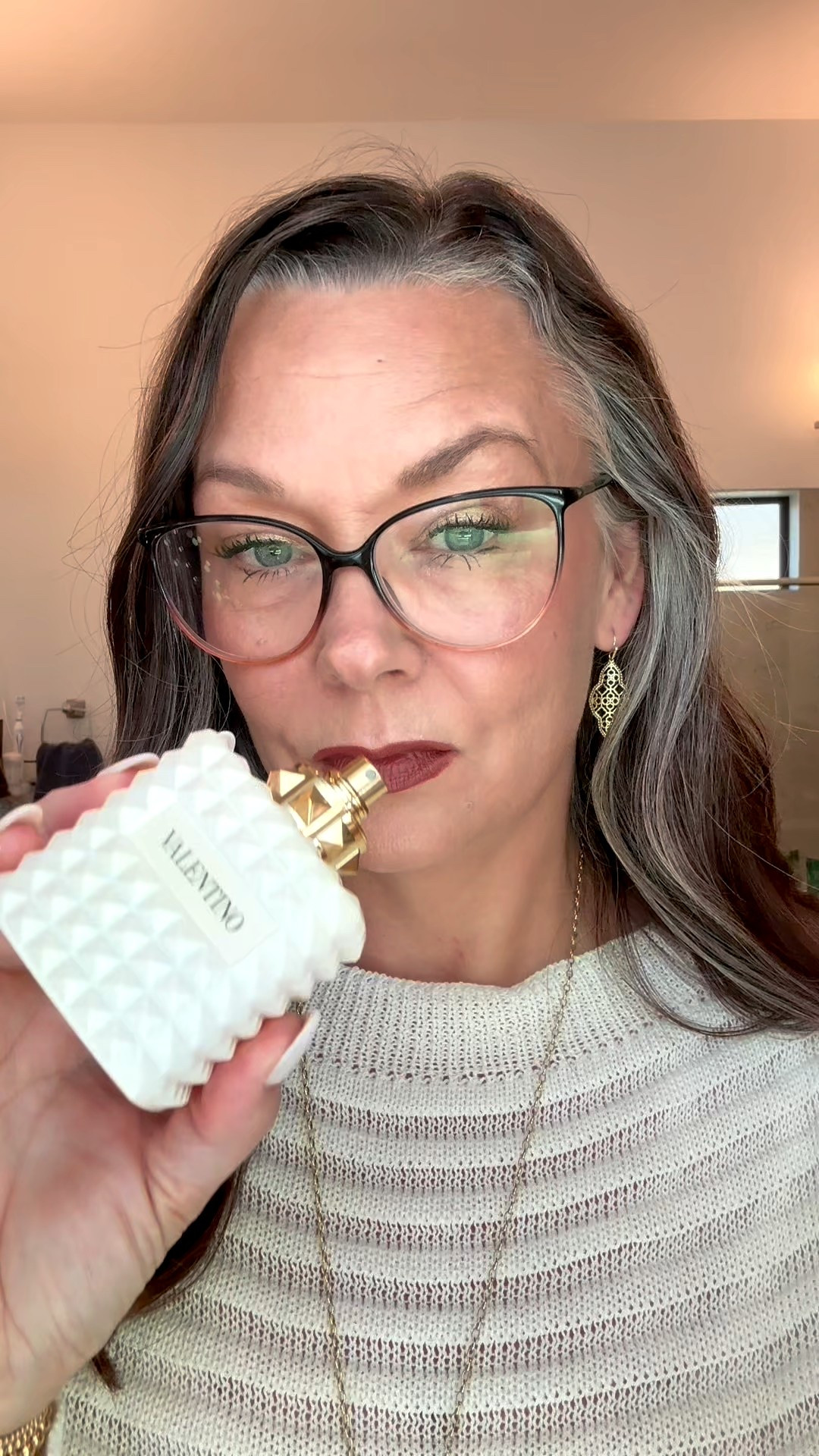 Valentino’s Born in Roma Ivory… soft, elegant, and quietly confident — just how I like my perfumes 🤍

Opens with an addictive orange blossom accord and marshmallow accord, drowned in fluffy musk and vanilla from Madagascar.#LTKGiftGuide

#LTKOver40 #LTKBeauty