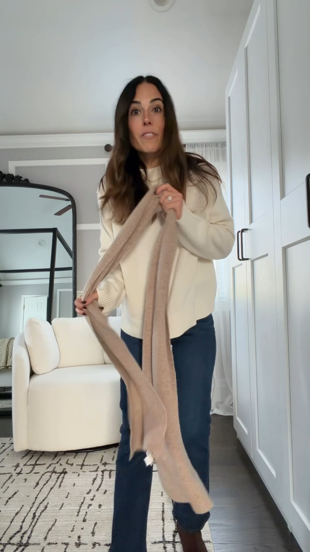 The softest cashmere scarf for only $54 🤎
Such a luxe feel without the price tag — and it comes in so many gorgeous colors! This is one of those gifts that works for anyone… teachers, moms, sisters, friends, or yourself ✨
Linking all the colors + my outfit details!
@onequince #quincepartner 


#LTKOver40 #LTKootd #LTKHoliday