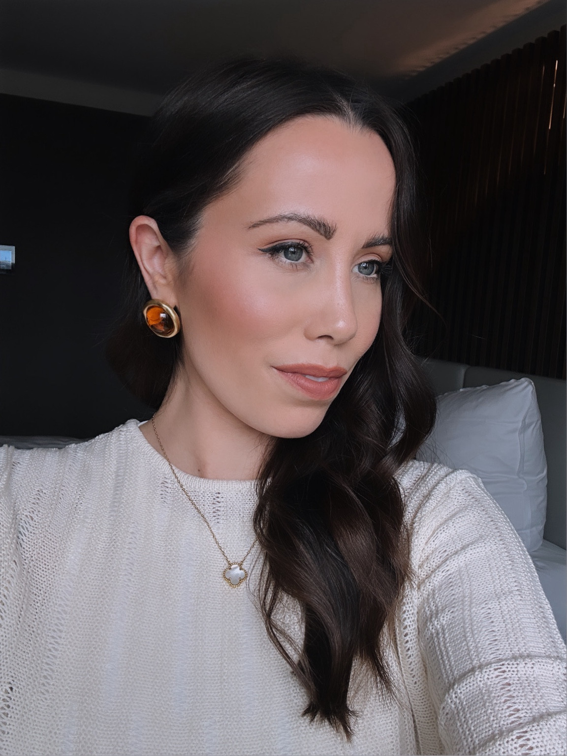 Most recent addition to the round vintage-looking earring collection 🧡 Linking some makeup I used today as well 💄

#LTKeurope #LTKstyletip #LTKbeauty