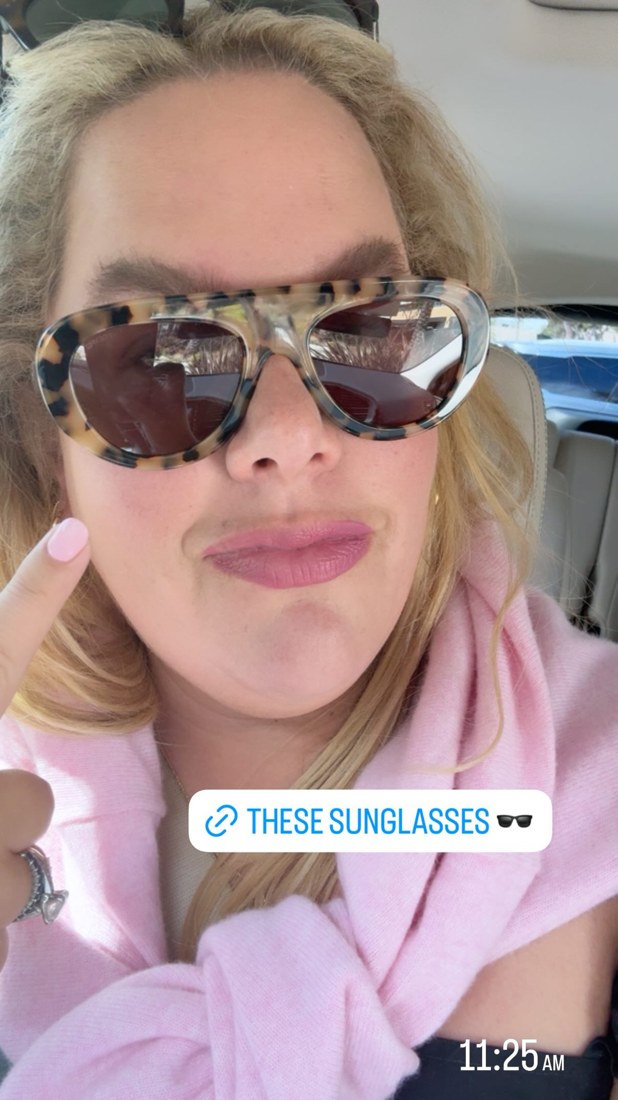 Can't stop wearing these sunnies! 

 
