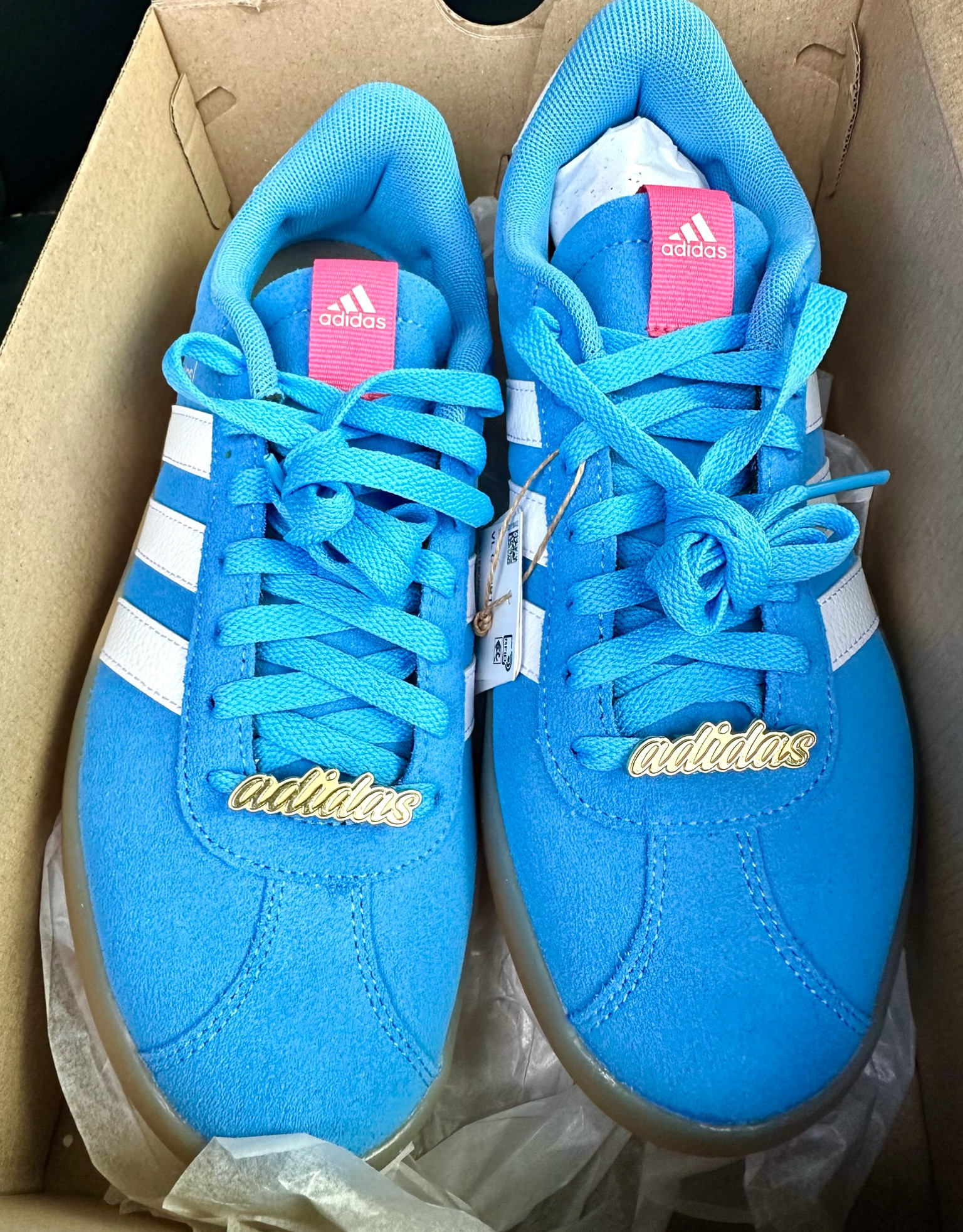 just picked up these babies from dsw💙🩷🩵🤍

#LTKshoecrush