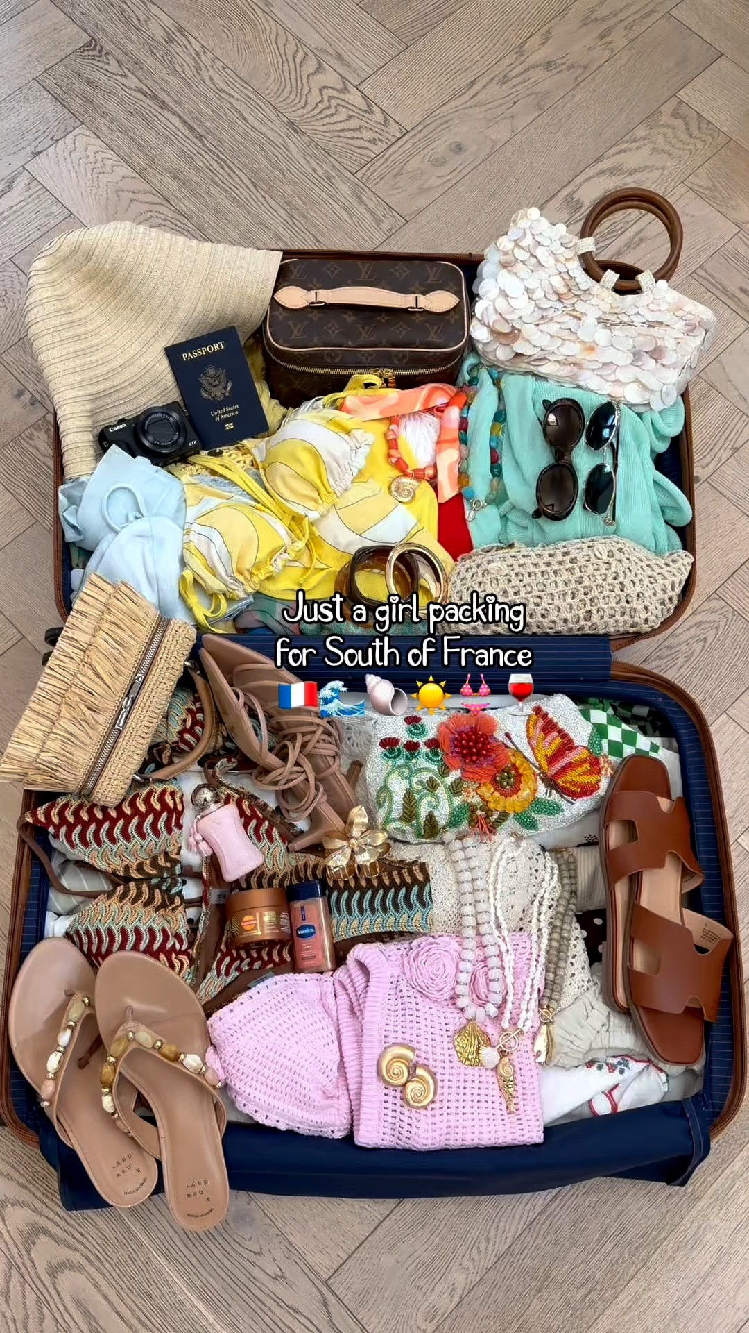 Headed to SOF ✈️🇫🇷☀️☀️👙🍹

#LTKTravel #LTKootd
