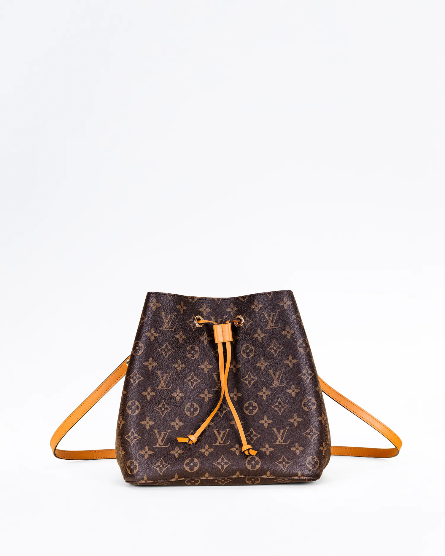 HomeHow It WorksClub PerksApply nowMerch Shop | Vivrelle