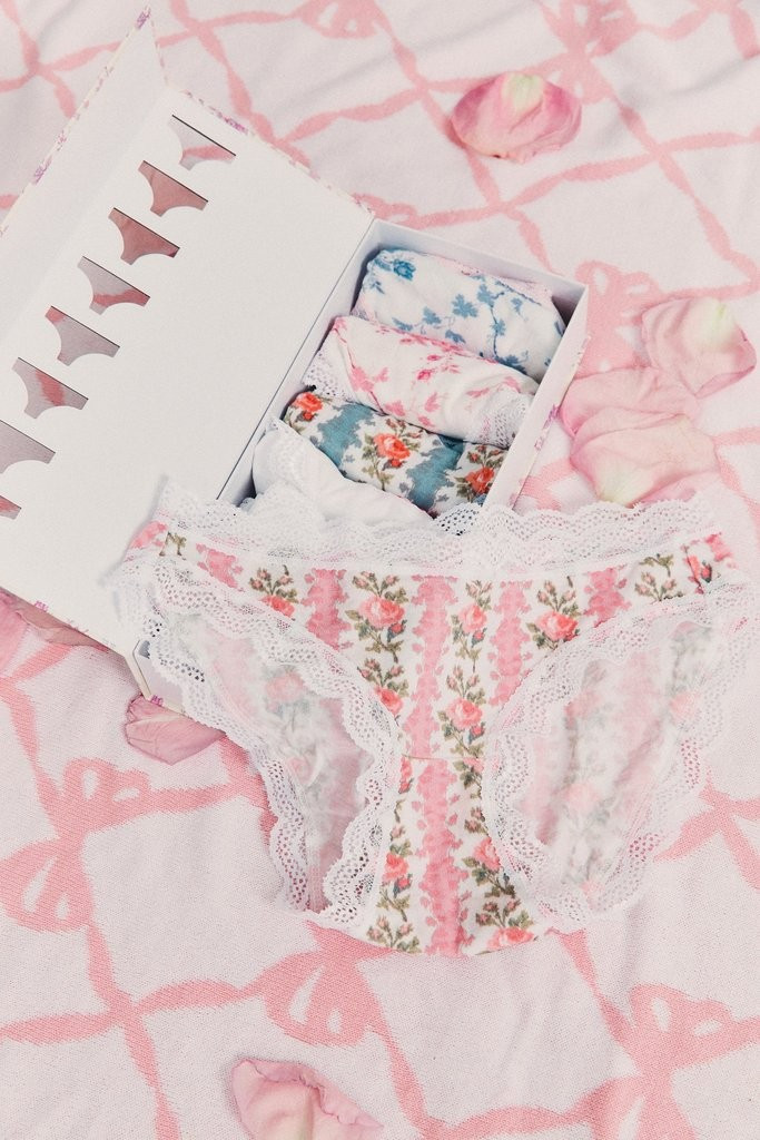 LSF x Stripe & Stare Ultimate Knicker Box | LOVESHACKFANCY