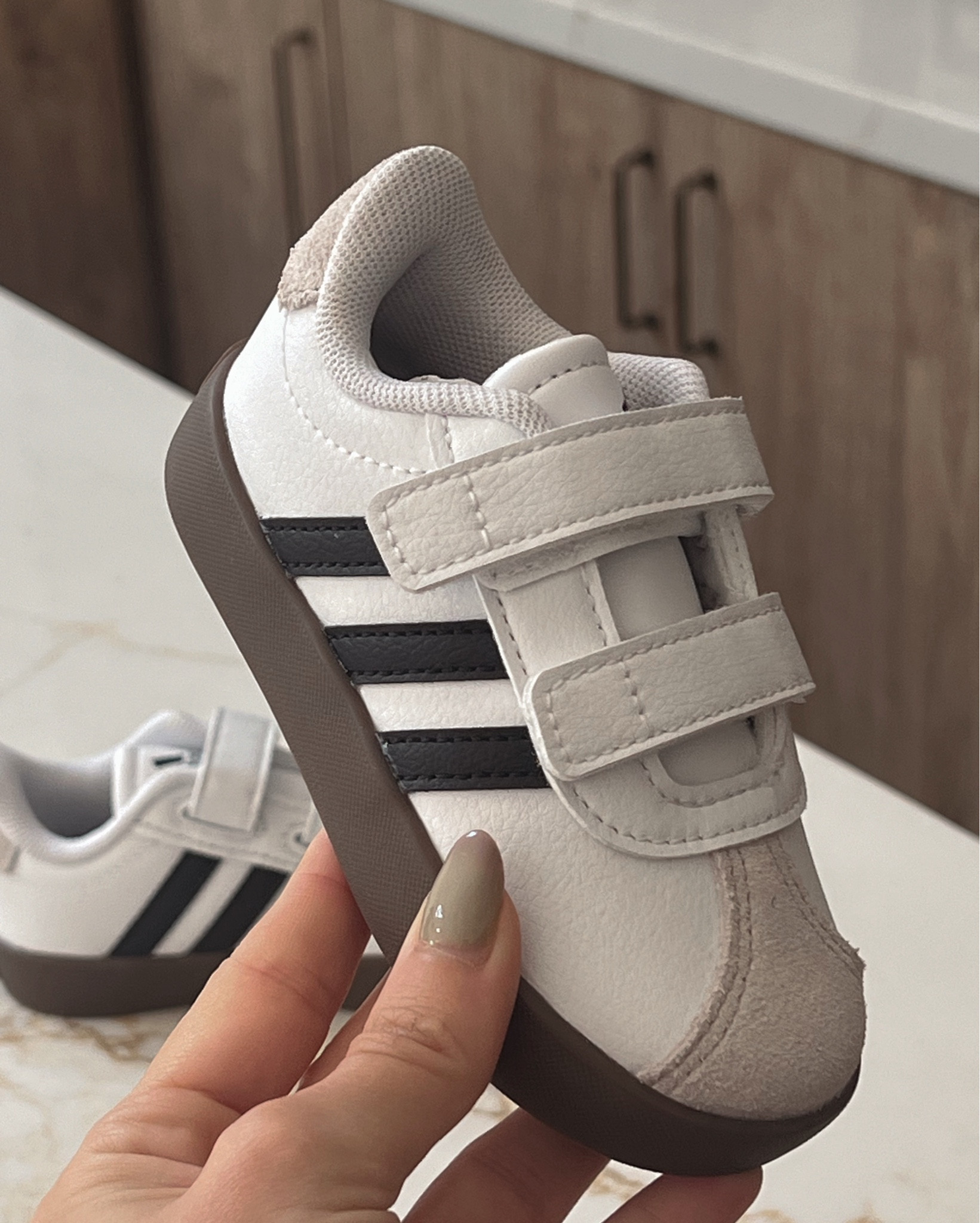Baby and toddler sneakers 
Baby adidas 
Baby gazelle 
Baby sambas 
Baby new balance 
Baby Reebok 
Baby shoes 



#LTKBaby #LTKKids #LTKFindsUnder50
