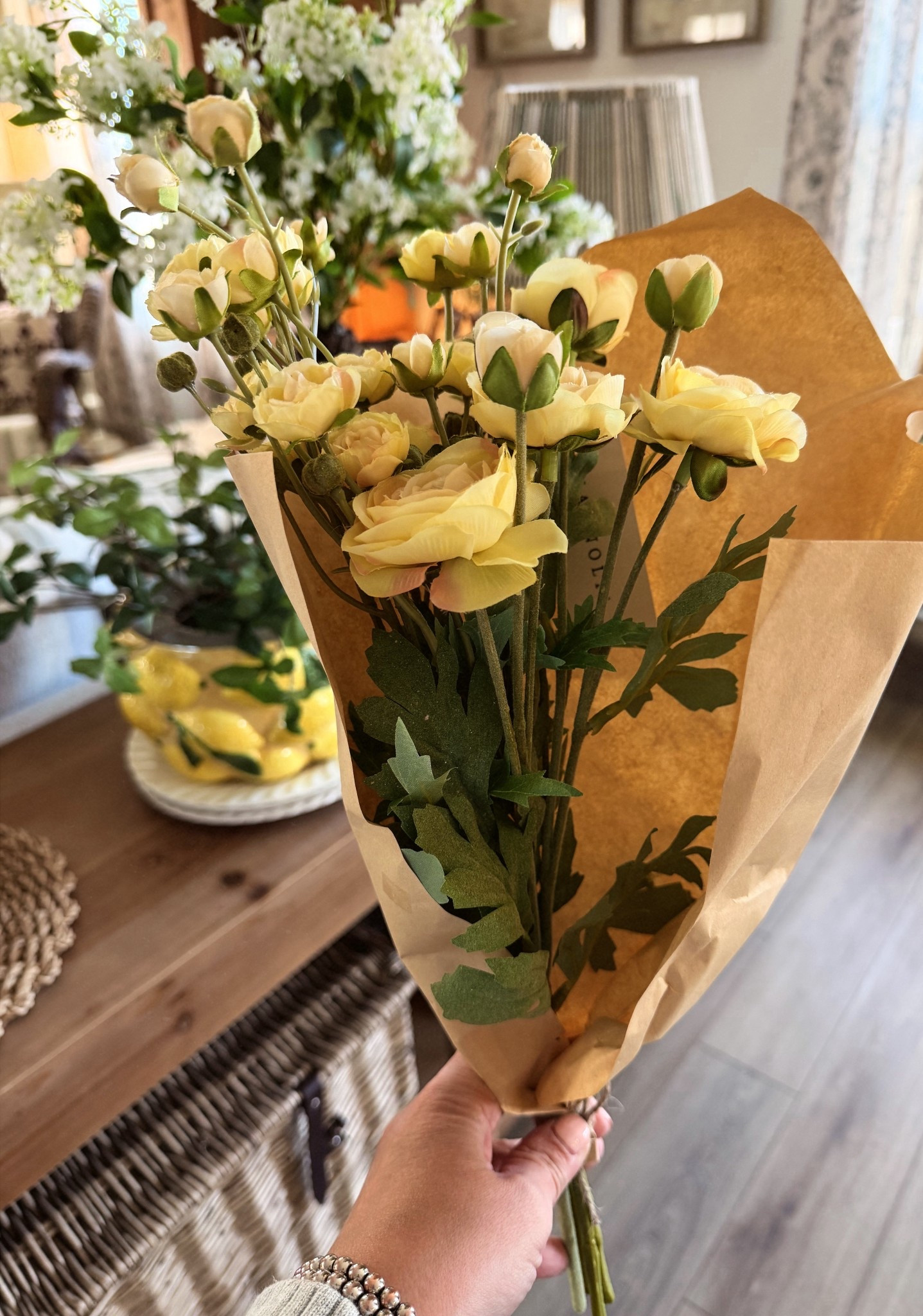 Beautiful spring blooms! 🤍

#LTKHome #LTKFindsUnder50 #LTKSeasonal