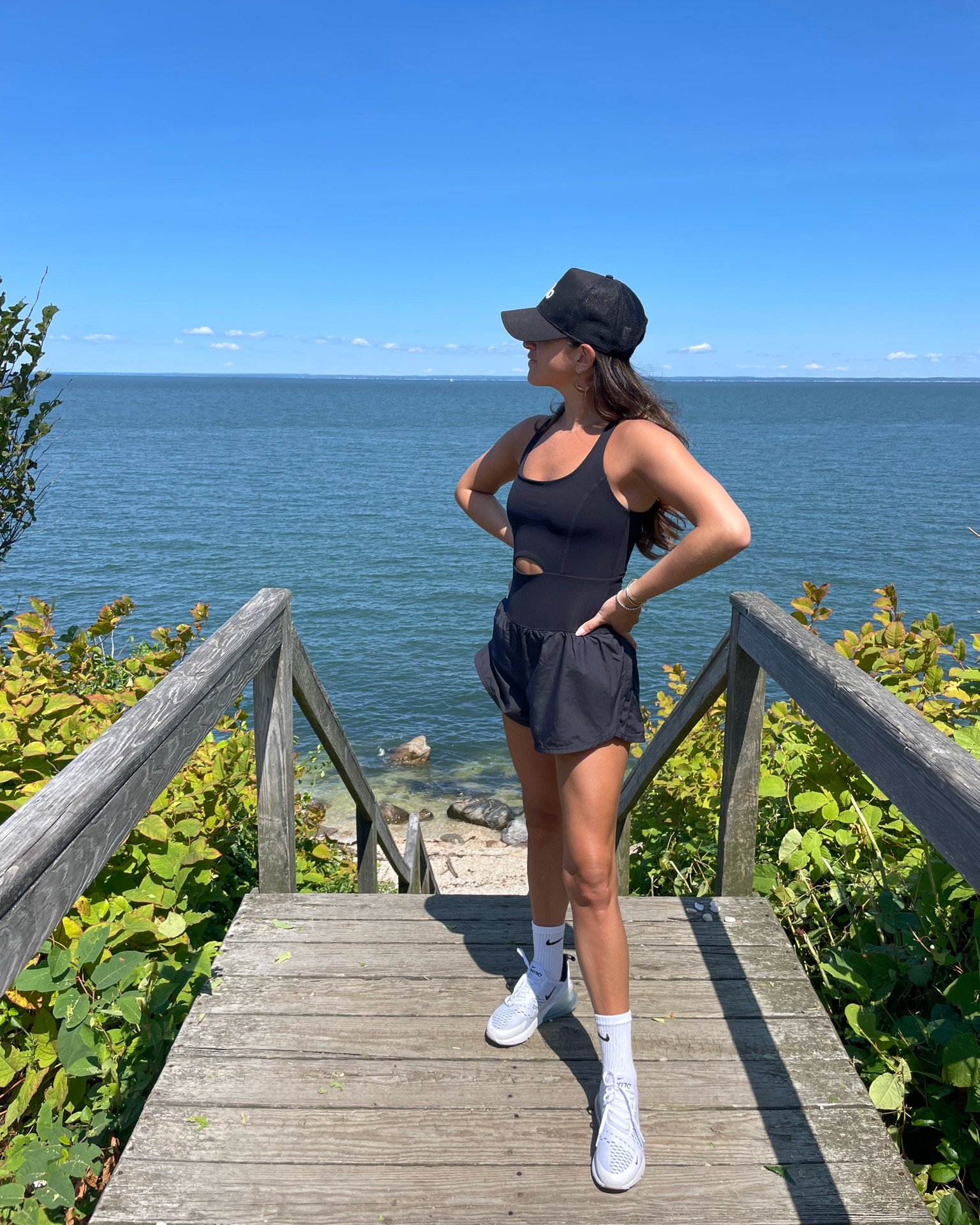 Wearing a size small
I need this in every color!!!

Workout set, workout onesie, romper, free people movement, 

#LTKFind #LTKFitness #LTKunder100