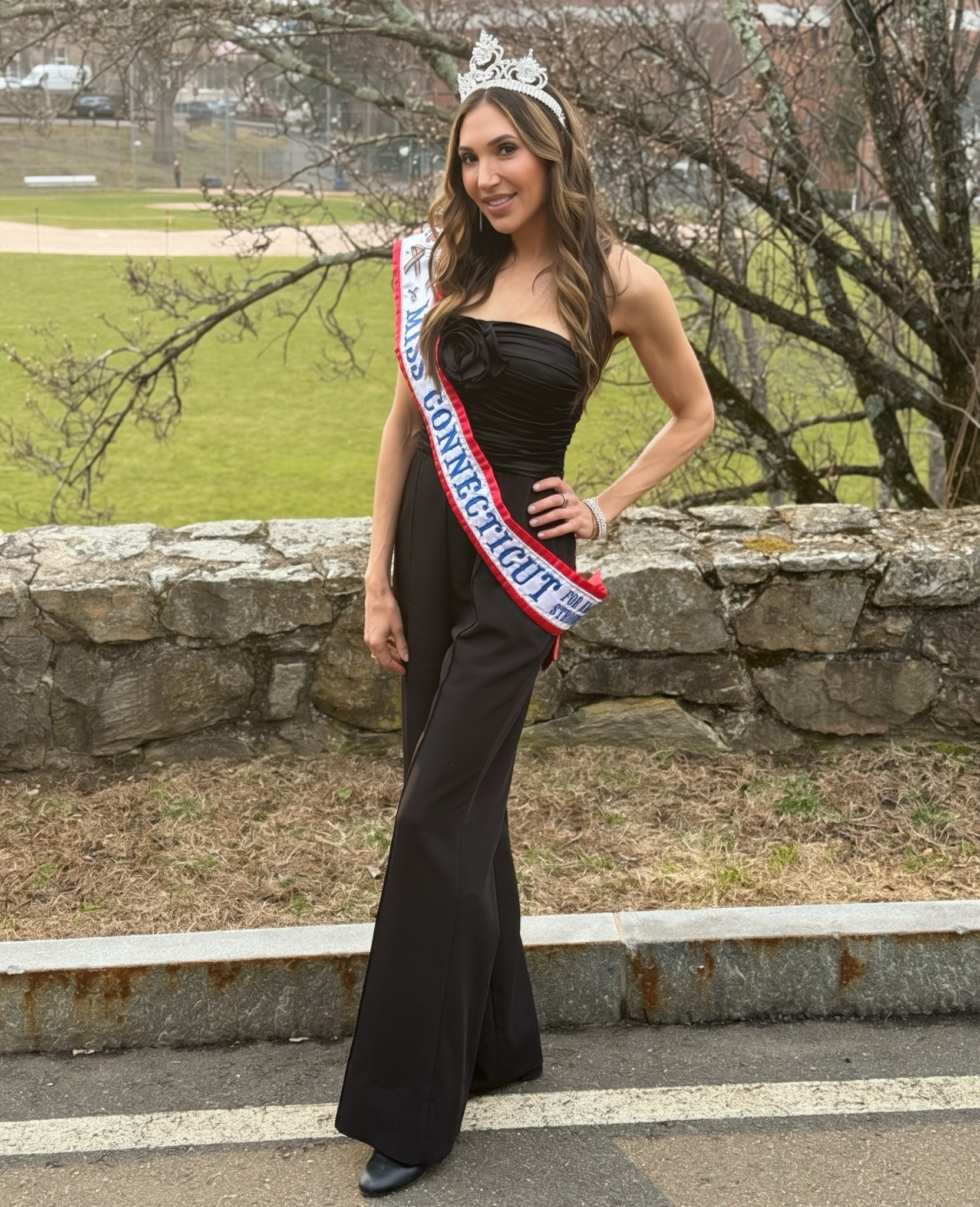 Effortless elegance 🖤✨
A classic black look that never misses—timeless, flattering, and always elevated. Linked similar styles to recreate 🤍

#LTKStyle #LTKFinds #EffortlessChic #AllBlackLook #NeutralStyle


#LTKBeauty #LTKstorytime #LTKdayinmylife