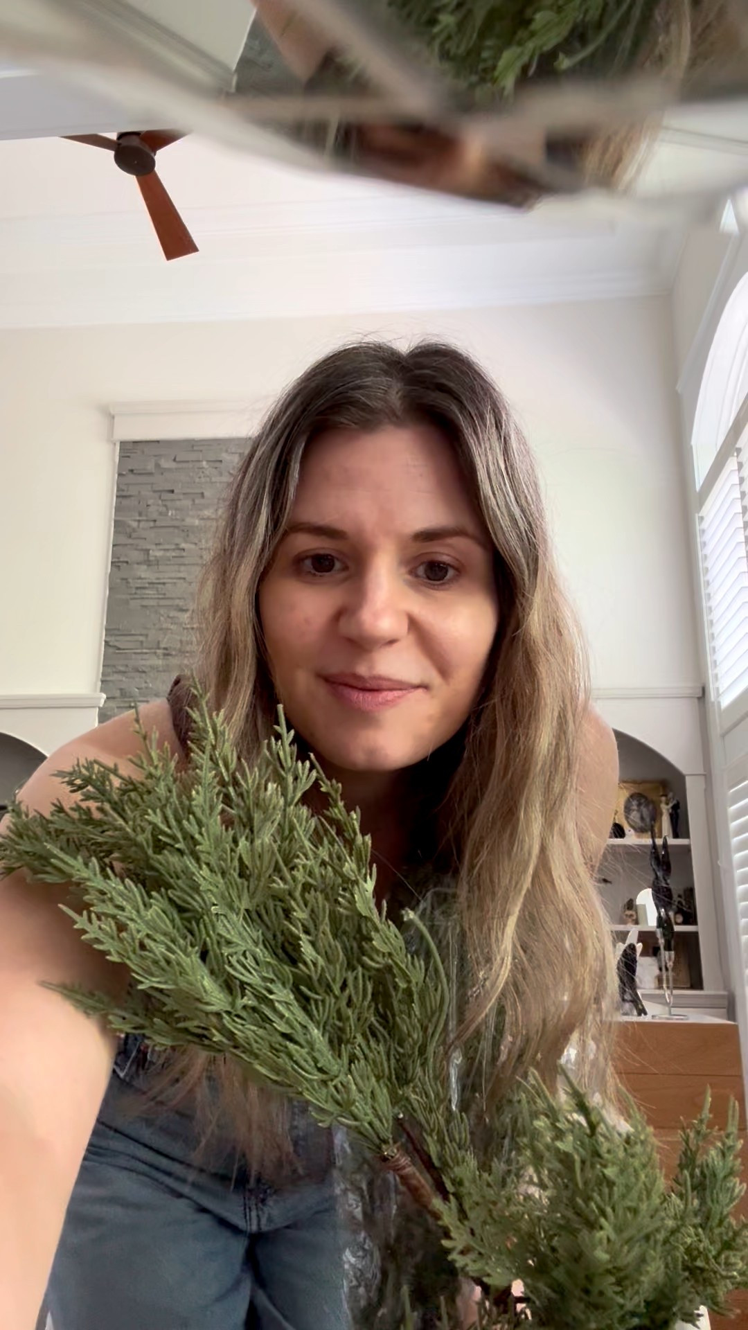 Christmas garland 

#LTKhome #LTKwinter