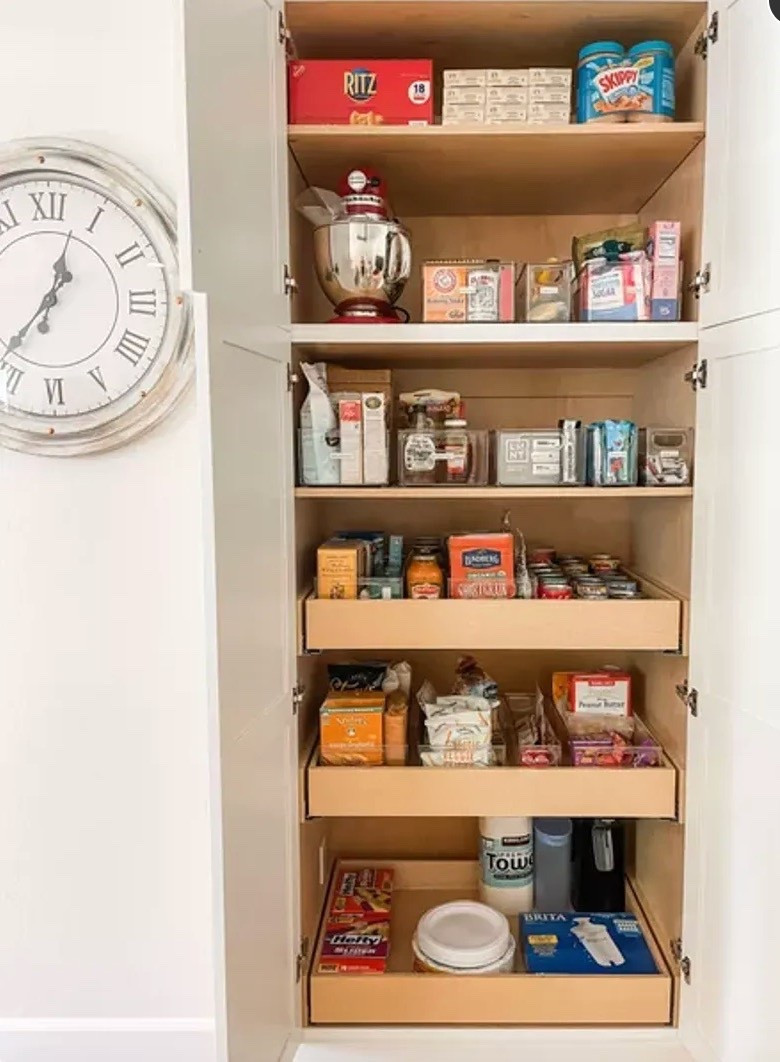 Clear pantry bins are one of my favorite ways to keep shelves tidy and everything easy to see. Simple, functional, and the key to maintaining an organized pantry.

#LTKHome