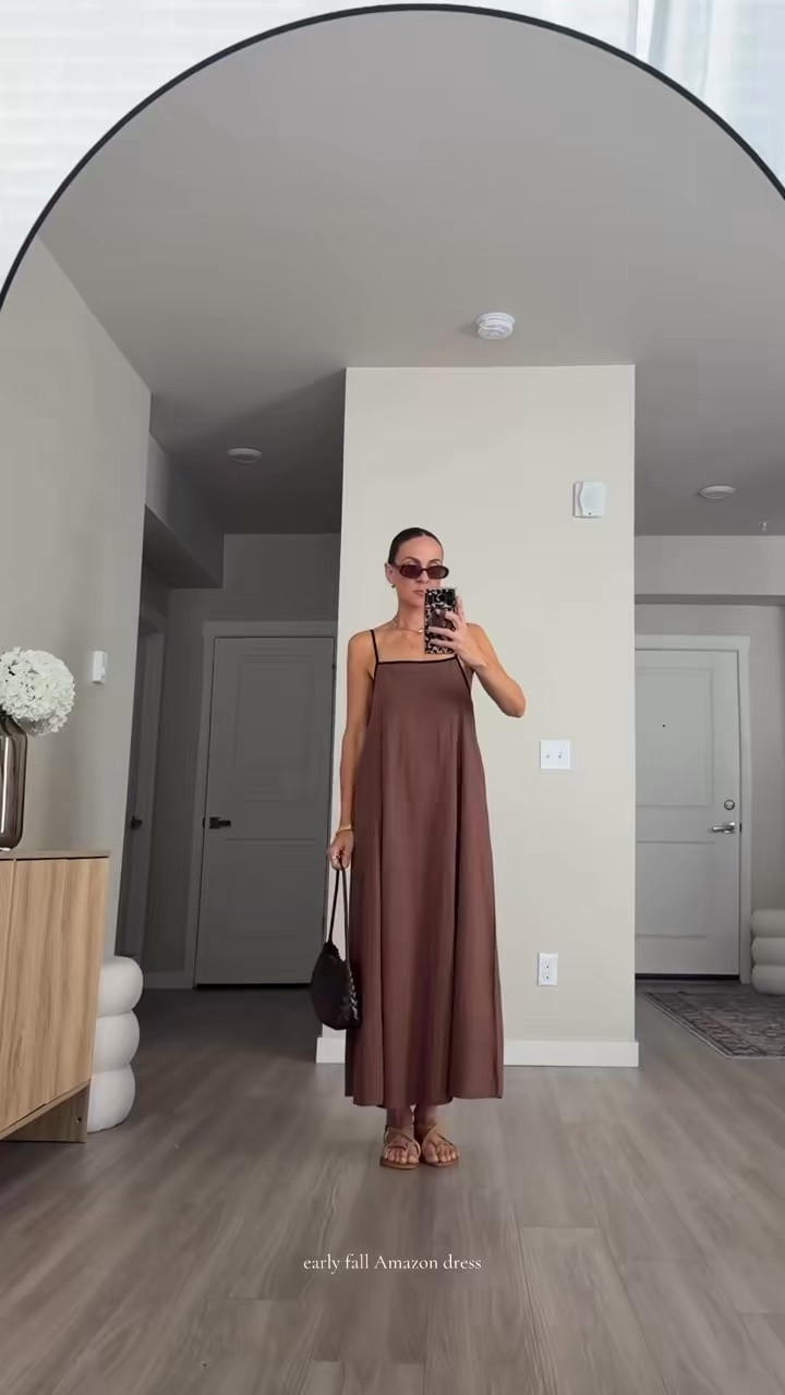 Brown dress.  
Fall dress 
Outfit details
Brown Amazon dress #browndress #brownamazondress