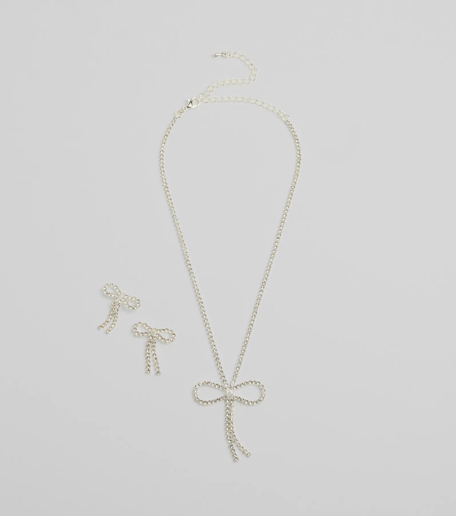 Adorably Glam Bow Necklace And Earrings Set | Windsor Stores