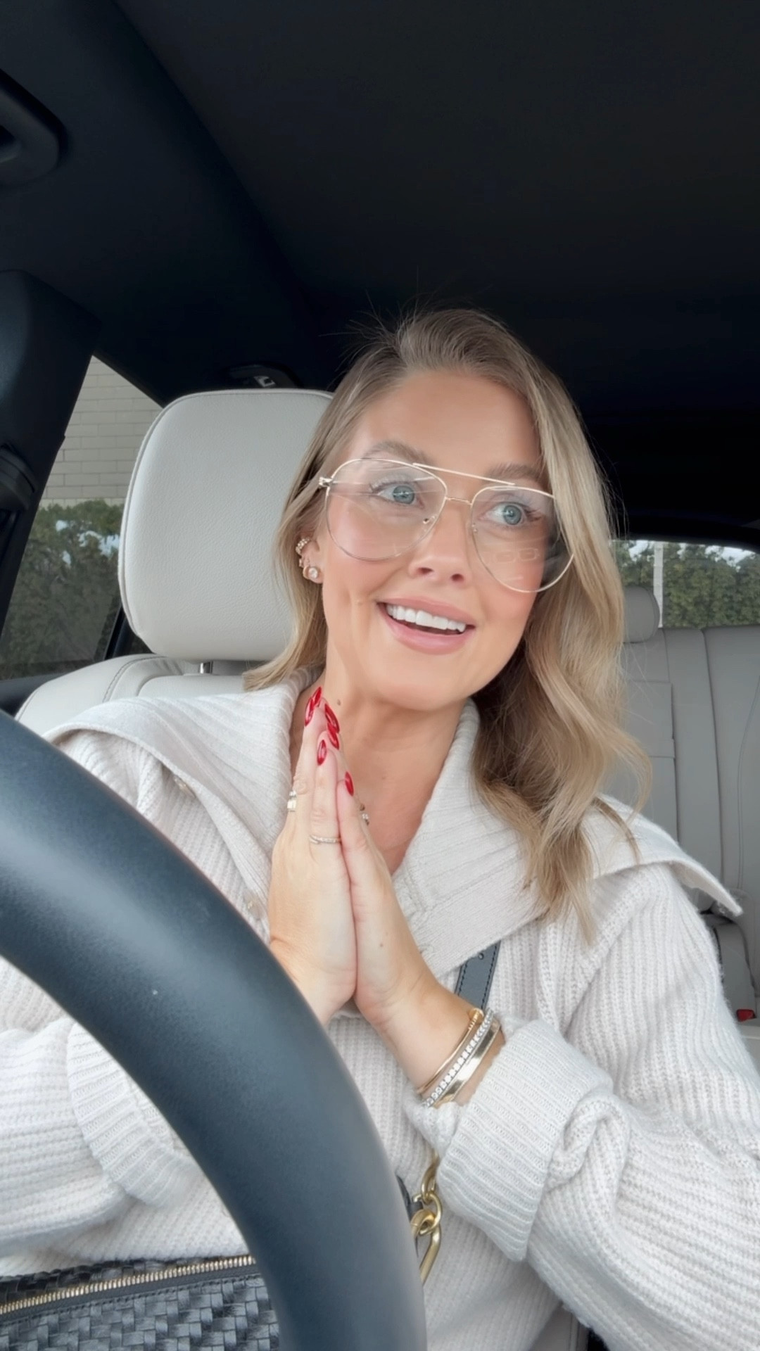 Amazon blue light glasses 
XS sweater / 24 jeans / size down a 1/2 in the flats (I have on the leopard) ❤️ Shade 220 in my new lip

#LTKHoliday #LTKootd #LTKPetite