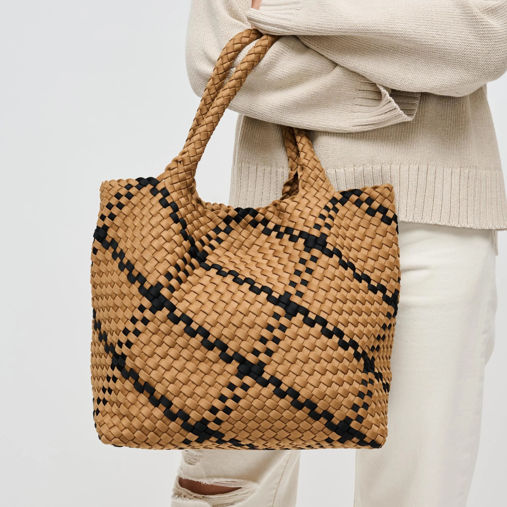Sky's The Limit - Medium Tote | Sol and Selene