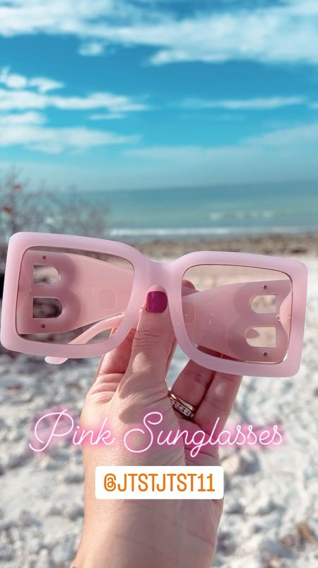 Pink beach outfit

Sunglasses
Bikini
Tote Bag


#LTKSeasonal #LTKShoeCrush #LTKStyleTip #LTKItBag #LTKFindsUnder100 #LTKOver40 #LTKMidsize #LTKTravel #LTKSwim #LTKU #LTKFestival #LTKGiftGuide #LTKSaleAlert #LTKVideo