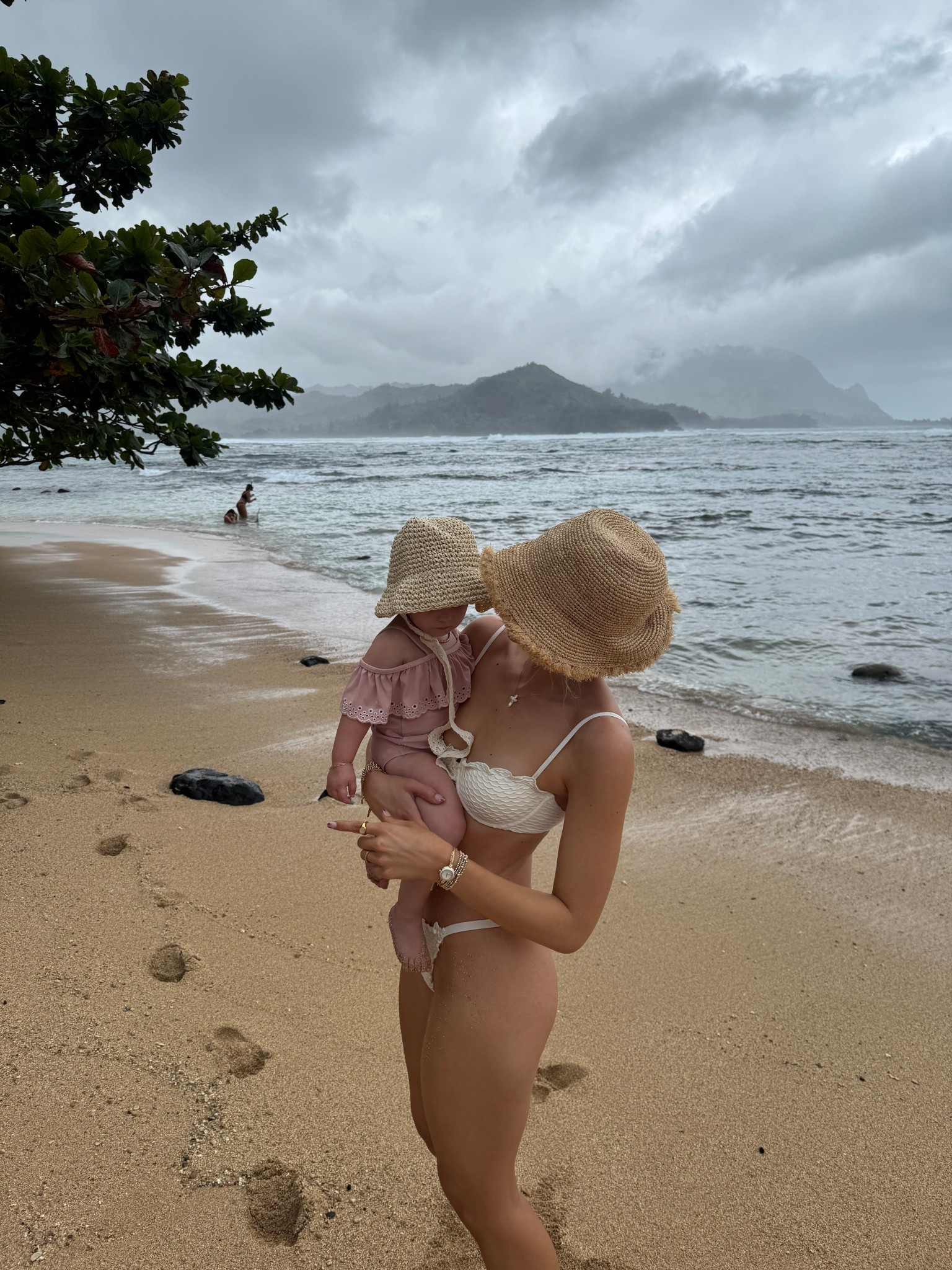 my swimmy

#LTKmomlife #LTKHoliday #LTKootd