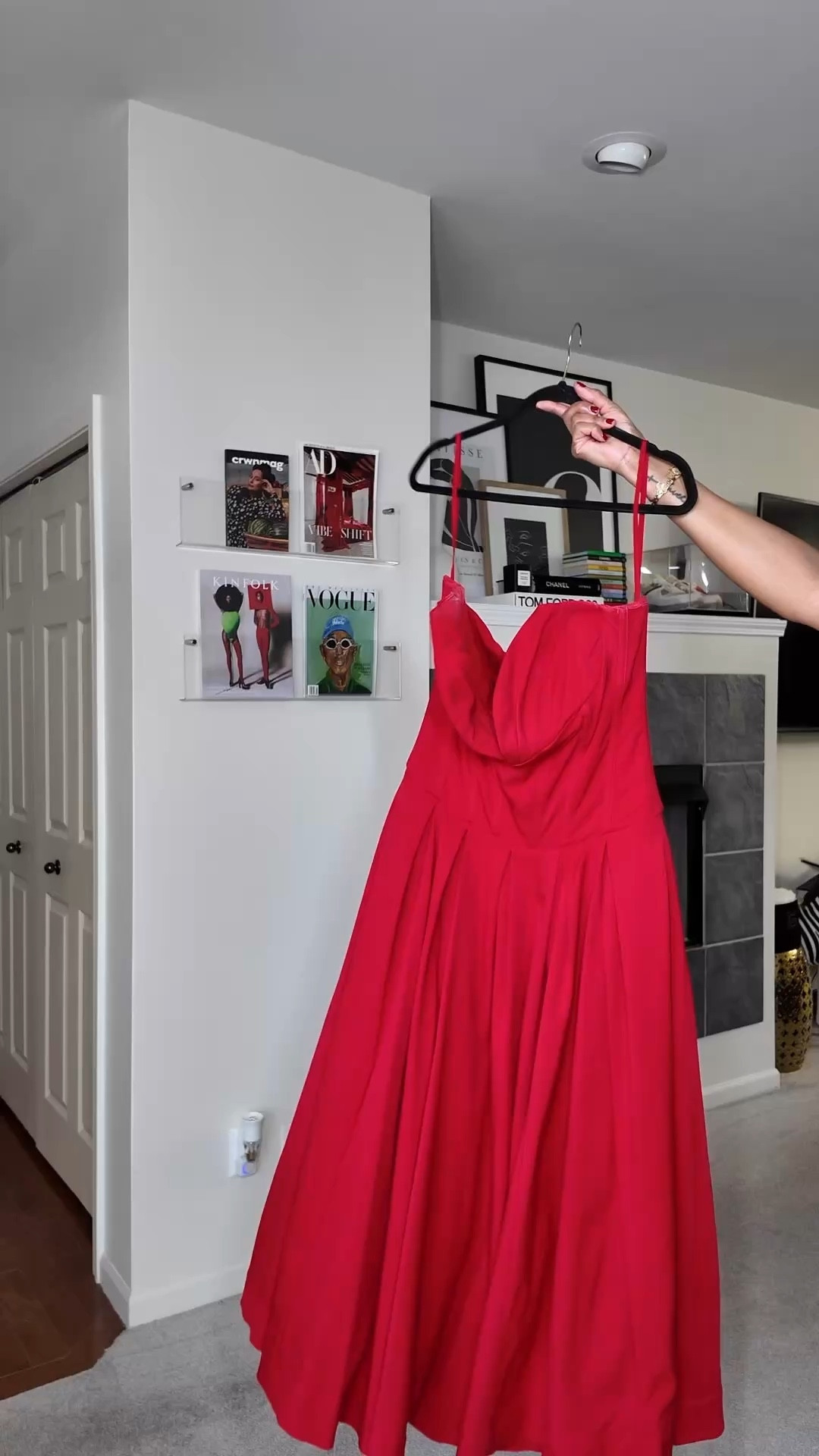 How to transform a Dress into a Skirt! Maximum Skirt, Minimum Top! ♥️


#LTKOver40 #LTKootd