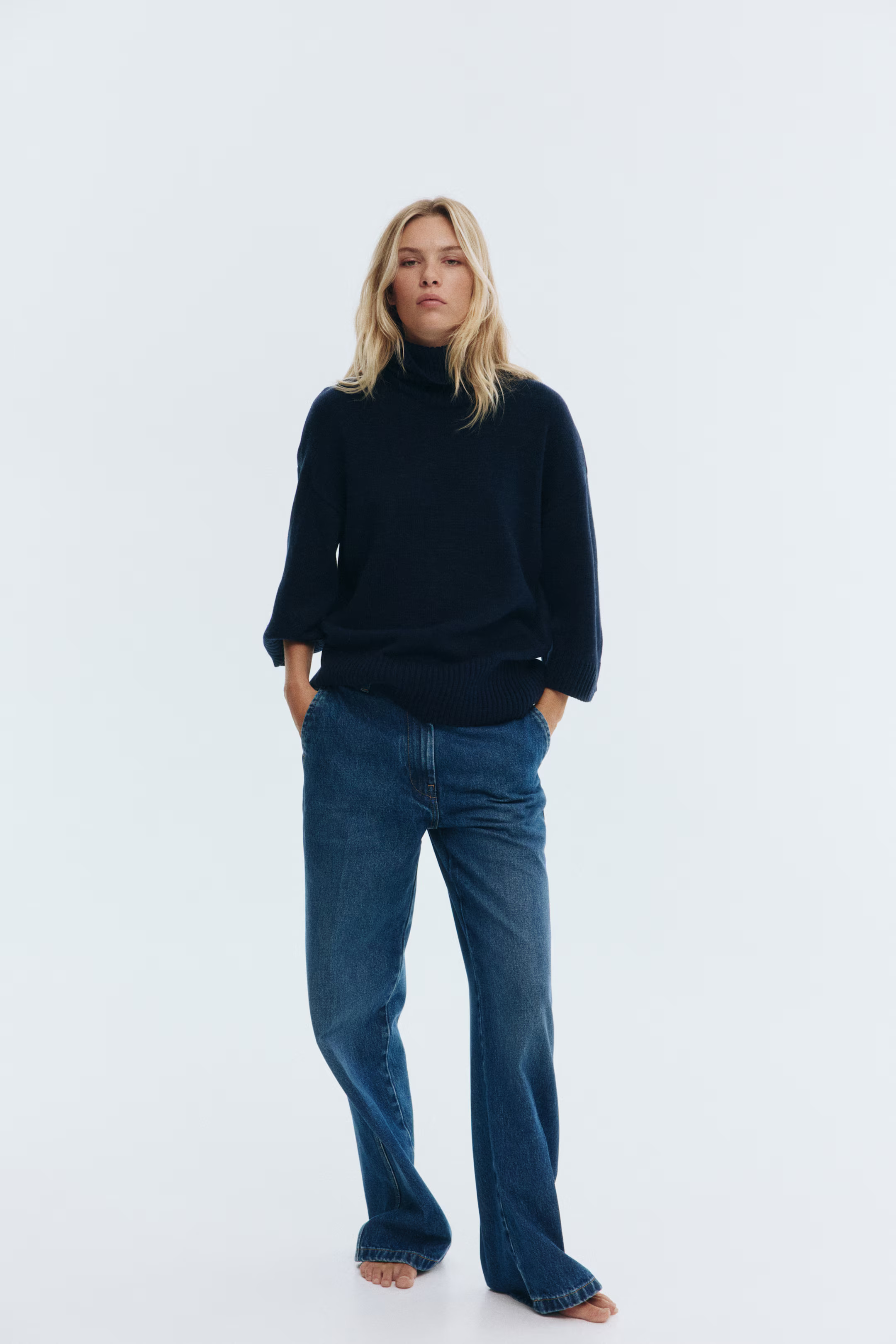 Fine-knit polo-neck jumper | H&M (UK, MY, IN, SG, PH, TW, HK)