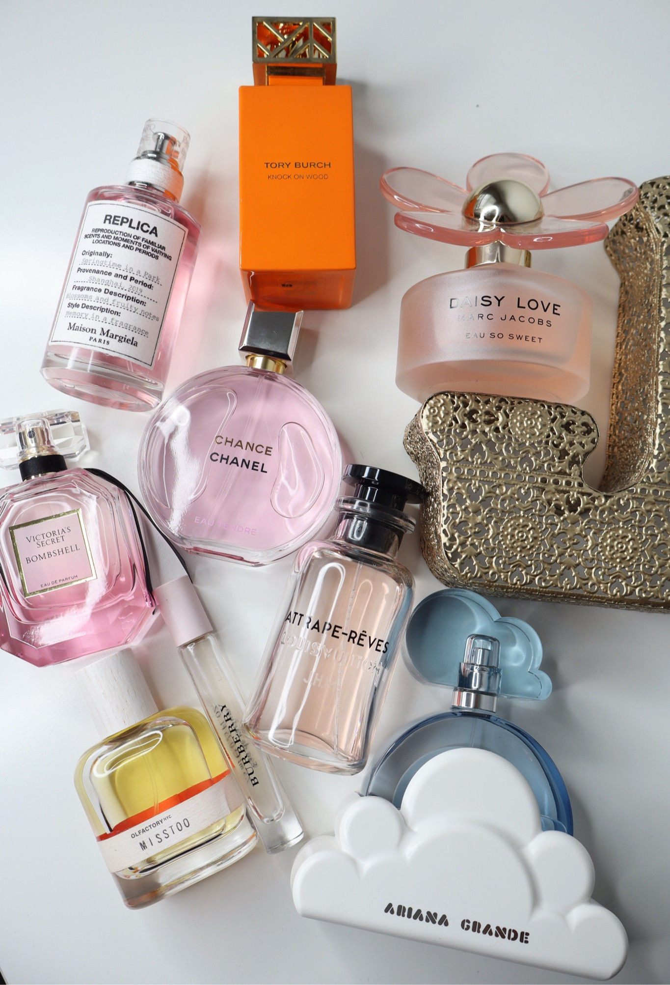 My perfume favorites 


perfume, Louis Vuitton perfume, Attrape-Rêves, Tory Burch perfume, Marc Jacob perfume, fragrance, luxury perfume, designer perfume, perfume collection, perfume inspiration, scent inspiration, perfume ideas, perfume lovers, fragrance enthusiasts, perfume gift ideas, perfume recommendations, signature scent, perfume addiction, perfume obsession, best perfume, high-end perfume, floral perfume, fruity perfume, woody perfume, oriental perfume, classic perfume, elegant perfume, sophisticated perfume, modern perfume, chic perfume

#LTKSpringSale #LTKfindsunder100 #LTKSeasonal