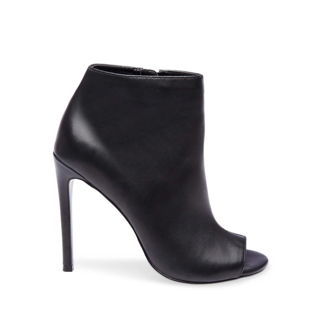 KICKING BLACK LEATHER | Steve Madden (US)