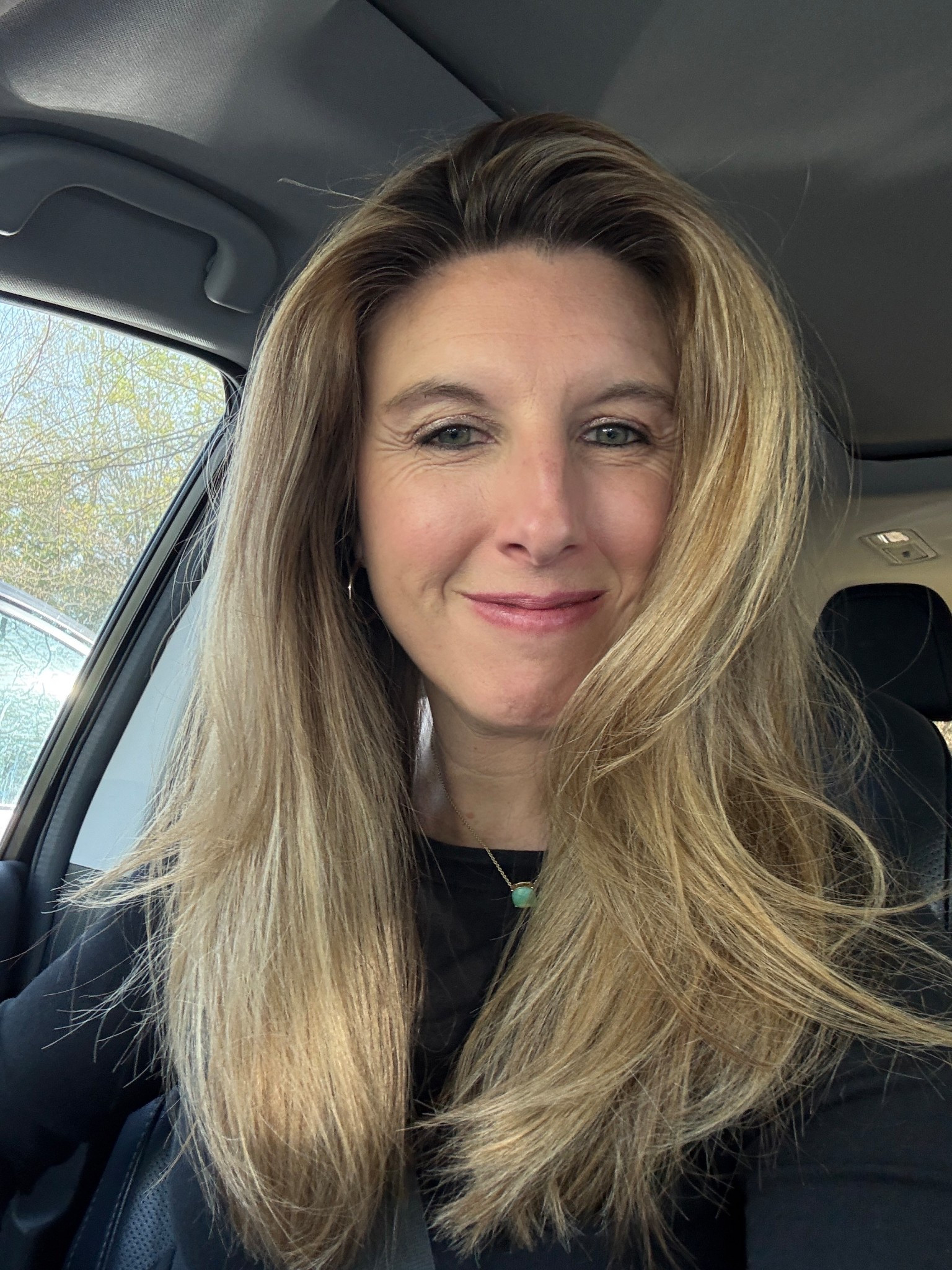 Volume hair day thanks to my favorite heatless curlers! These  curlers give me soft, bouncy volume without heat. Linking the exact curlers I used for easy, effortless volume hair. I simply use my straightener and then roll my hair up! I leave it in for about an hour. 

#LTKselfcare #LTKgrwm #LTKOver40