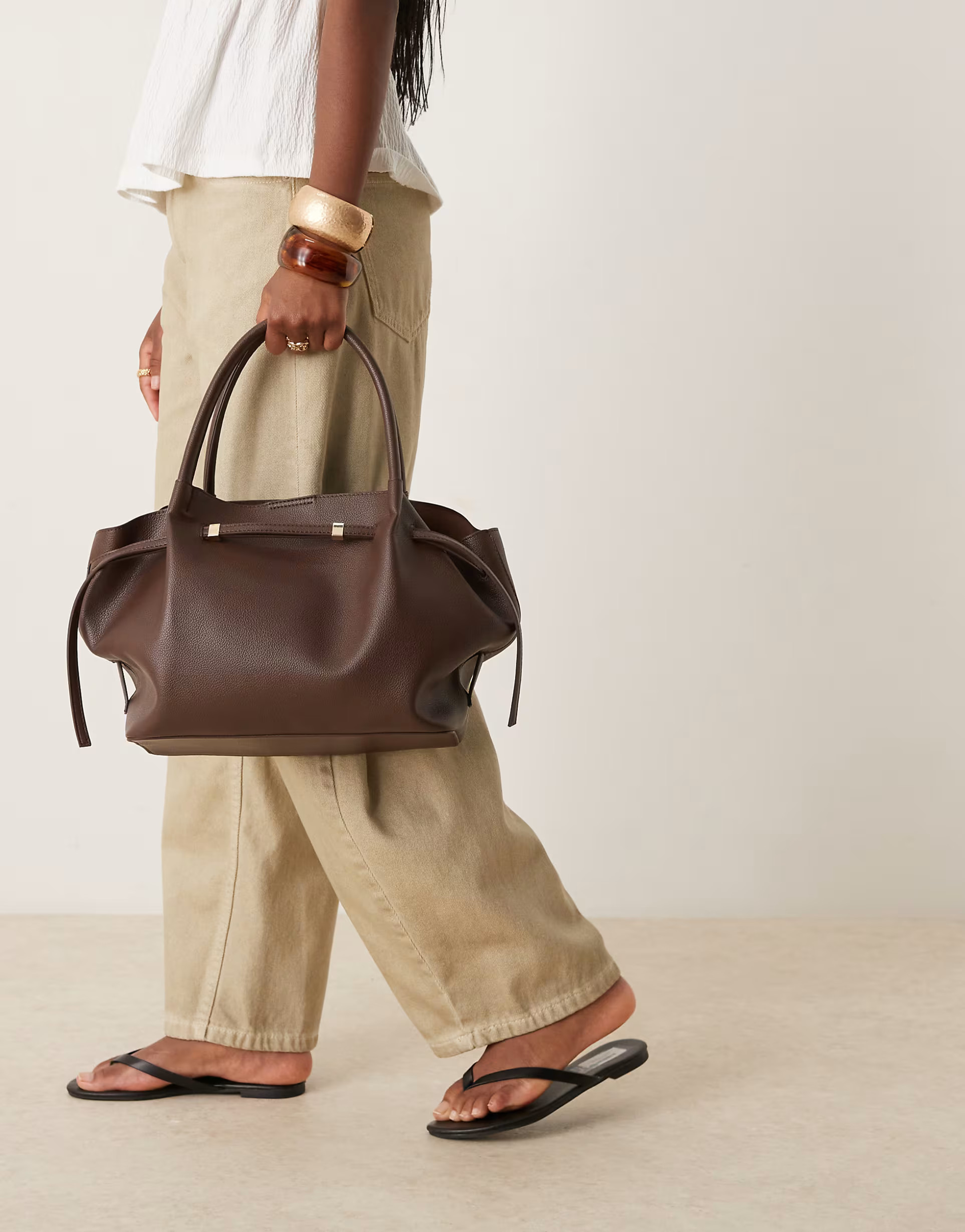 ASOS DESIGN slouchy belted tote bag in chocolate | ASOS (Global)