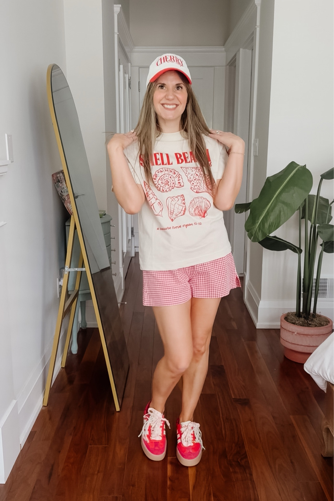 Size small in tshirt and shorts 

#LTKsummer #LTKcanada #LTKstyletip