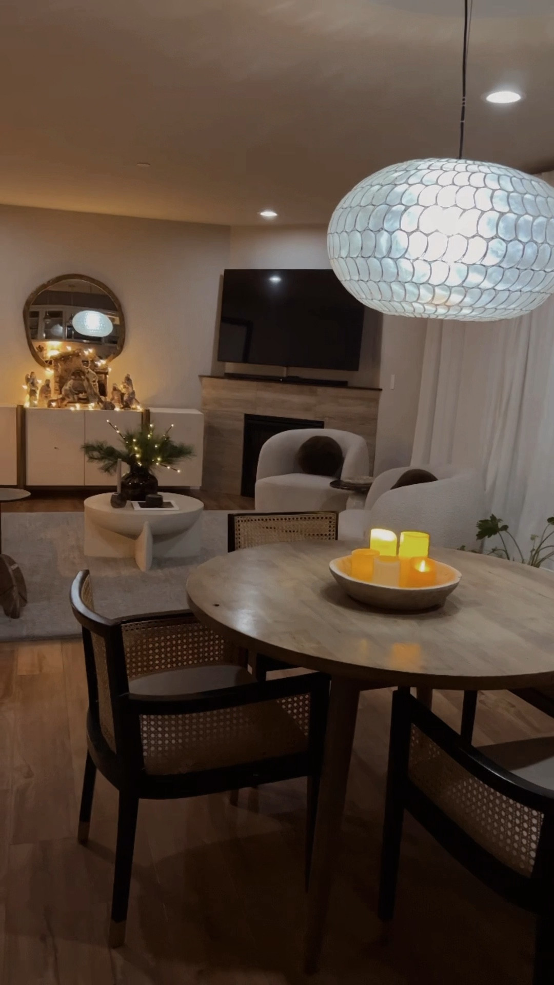 Shop my dining room

Cb2, arhaus, world market, wayfair, dining chairs , dining table, pendant lighting, floor mirror, planter #LTKstyletip #LTKhome

#LTKVideo