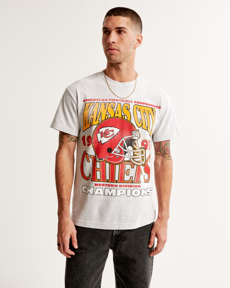 Kansas City Chiefs Graphic Tee | Abercrombie & Fitch (US)