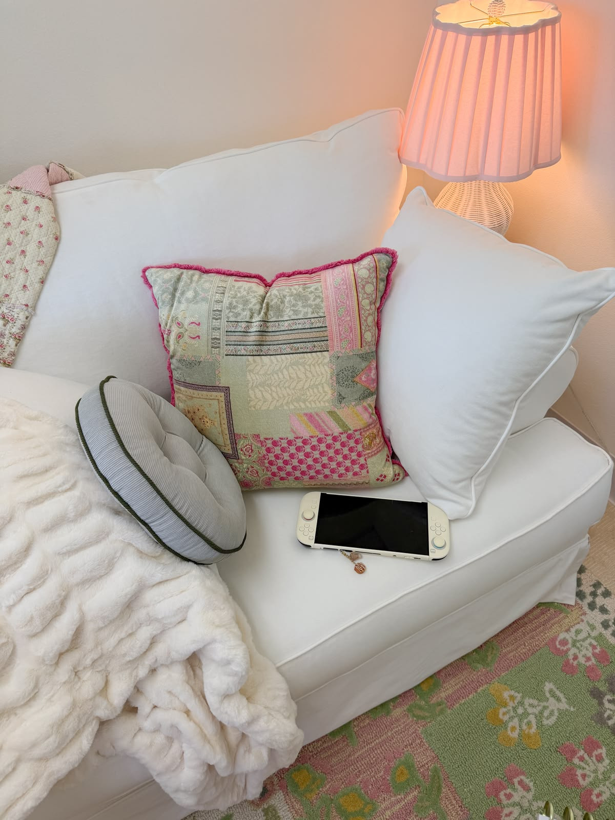 i can always count on my cozy nook to be the perfect little getaway spot 🌻🤎 #cozy #nook #chaise #chair #homedecor #interiordesign #interior #home 

 #LTKSeasonal #LTKHome