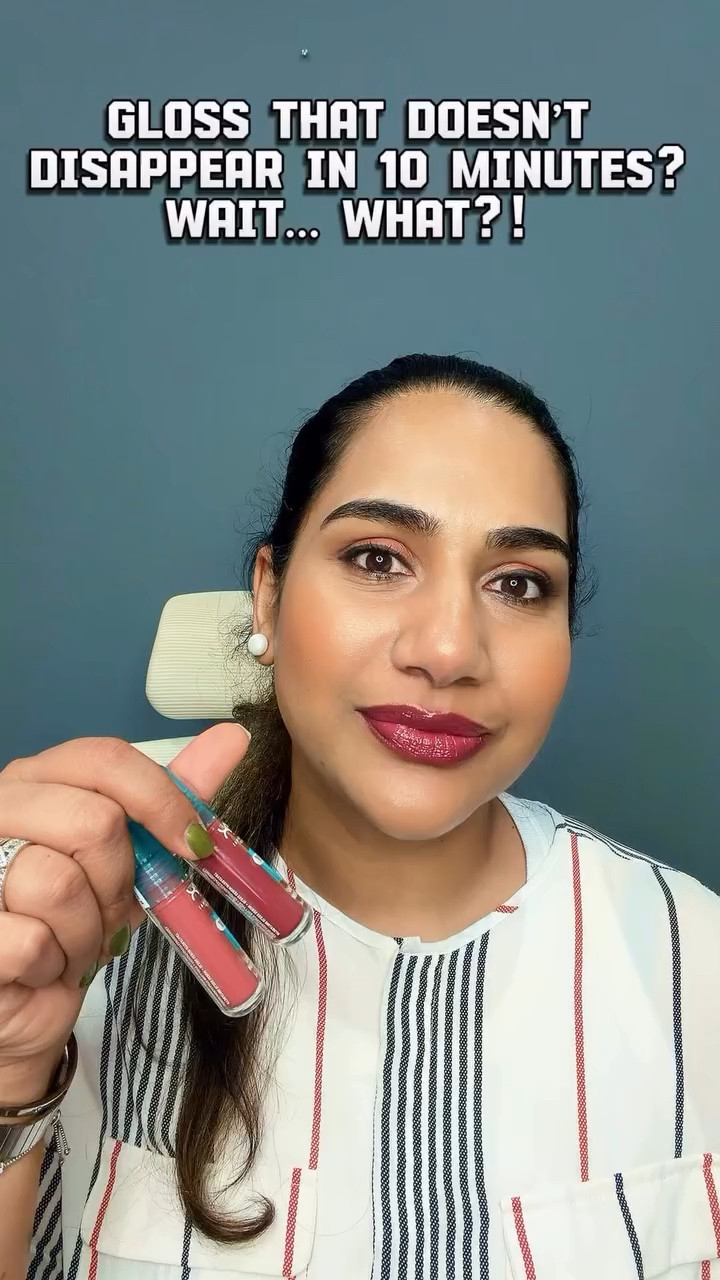 You finally found a gloss that doesn’t betray you after coffee ☕💔

Are you a gloss or a tint girl? I was never a gloss person until I found this formula. 

Comment “Lips” for links 

#nyxgloss #everydaymakeuplook
