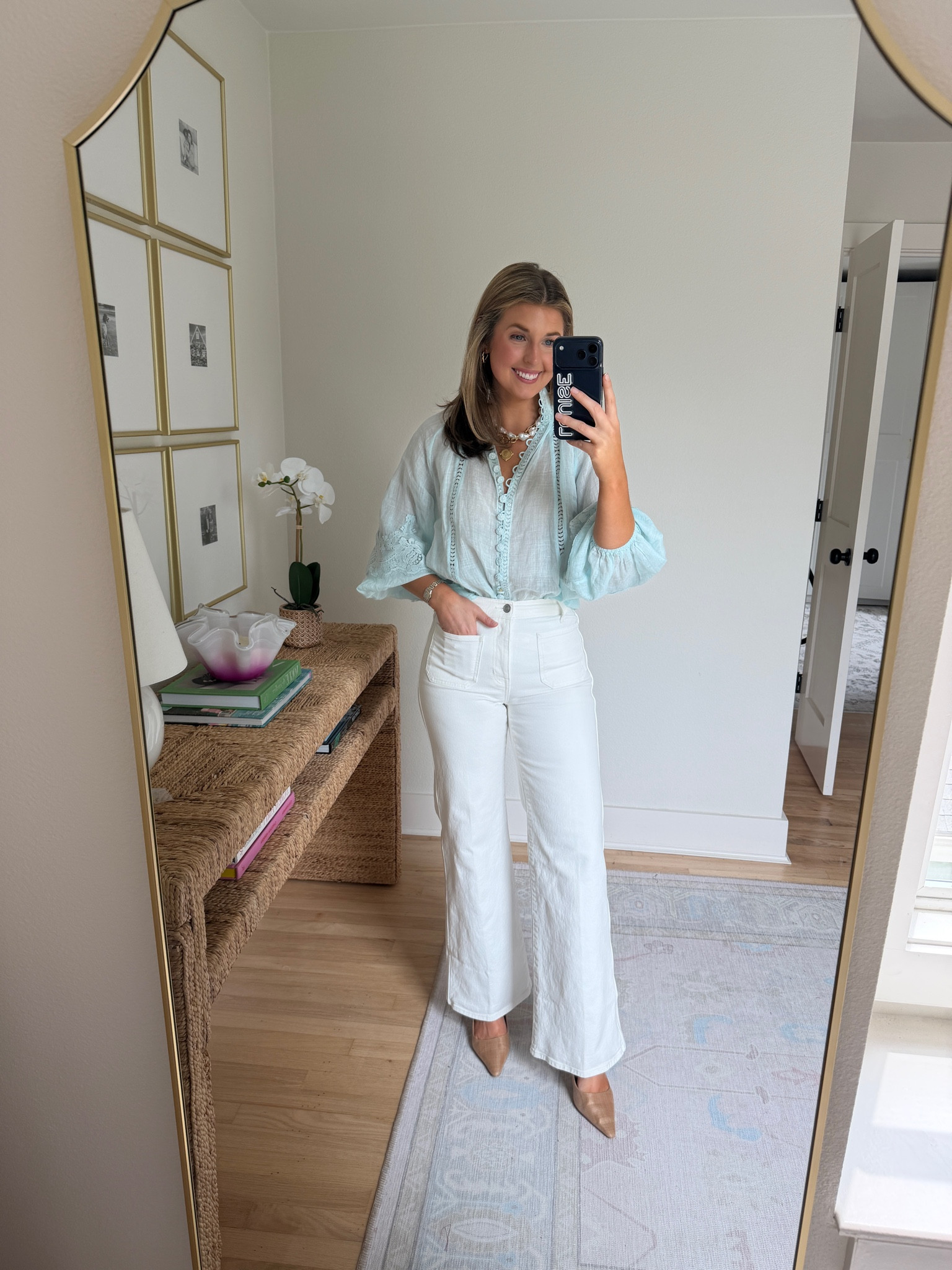 White jeans for summer! Wearing a 26/reg