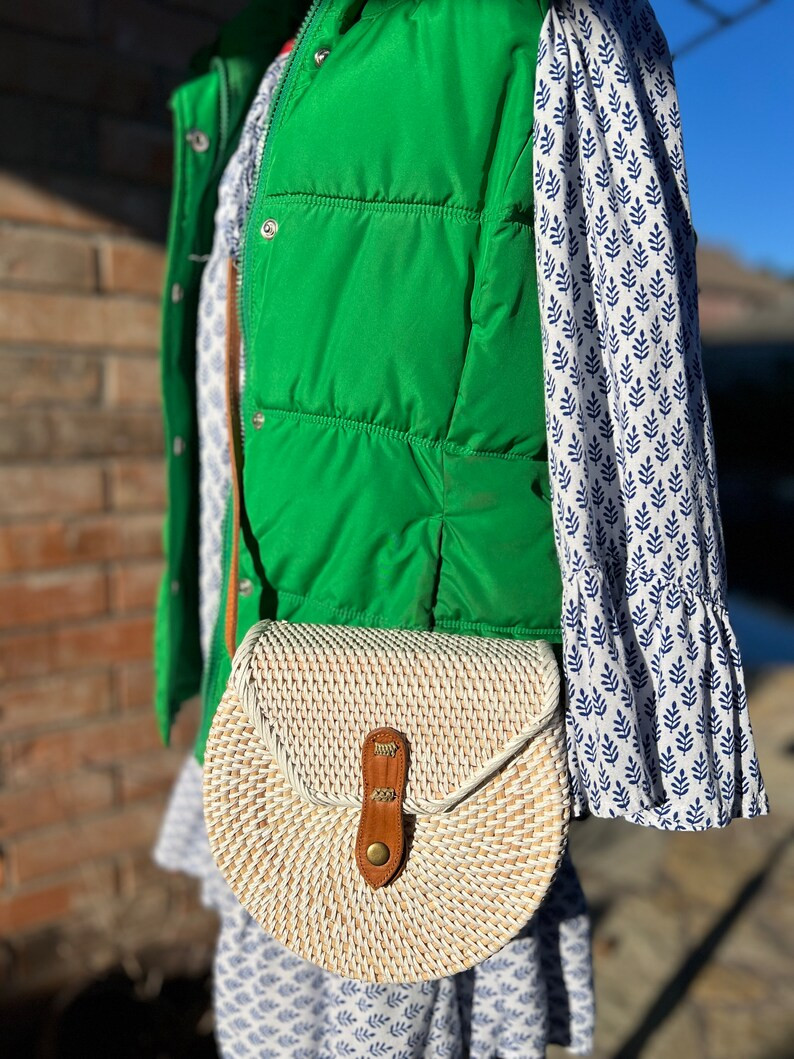 Modern Simplicity: Saddle Crossbody Rattan Bag. Summer Bag. Chic and Sturdy Crossbody. Travel Bag... | Etsy (US)